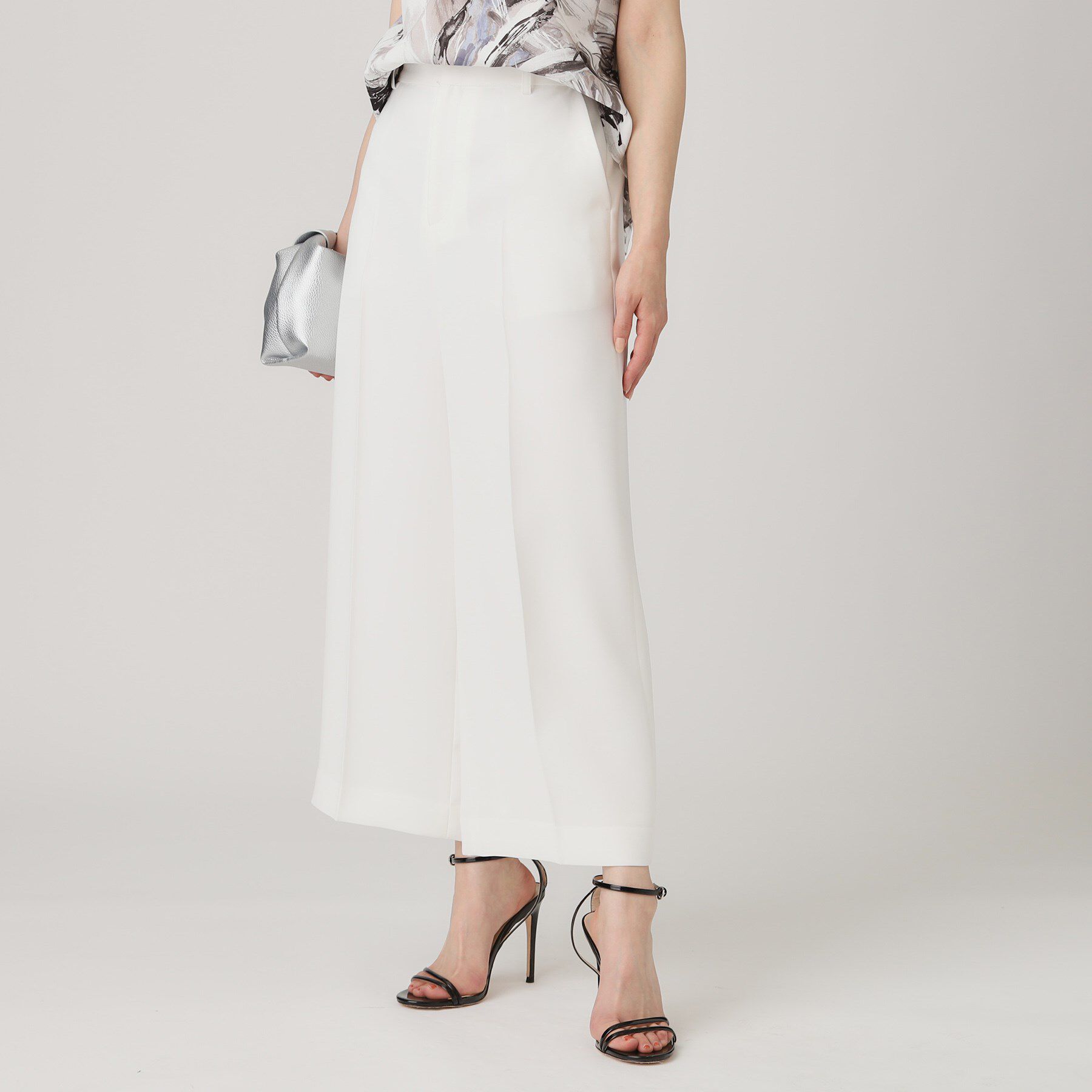 COUP DE CHANCE「【洗える／日本製】センタープレス入ワイドパンツ」|その他|ホワイト(001)