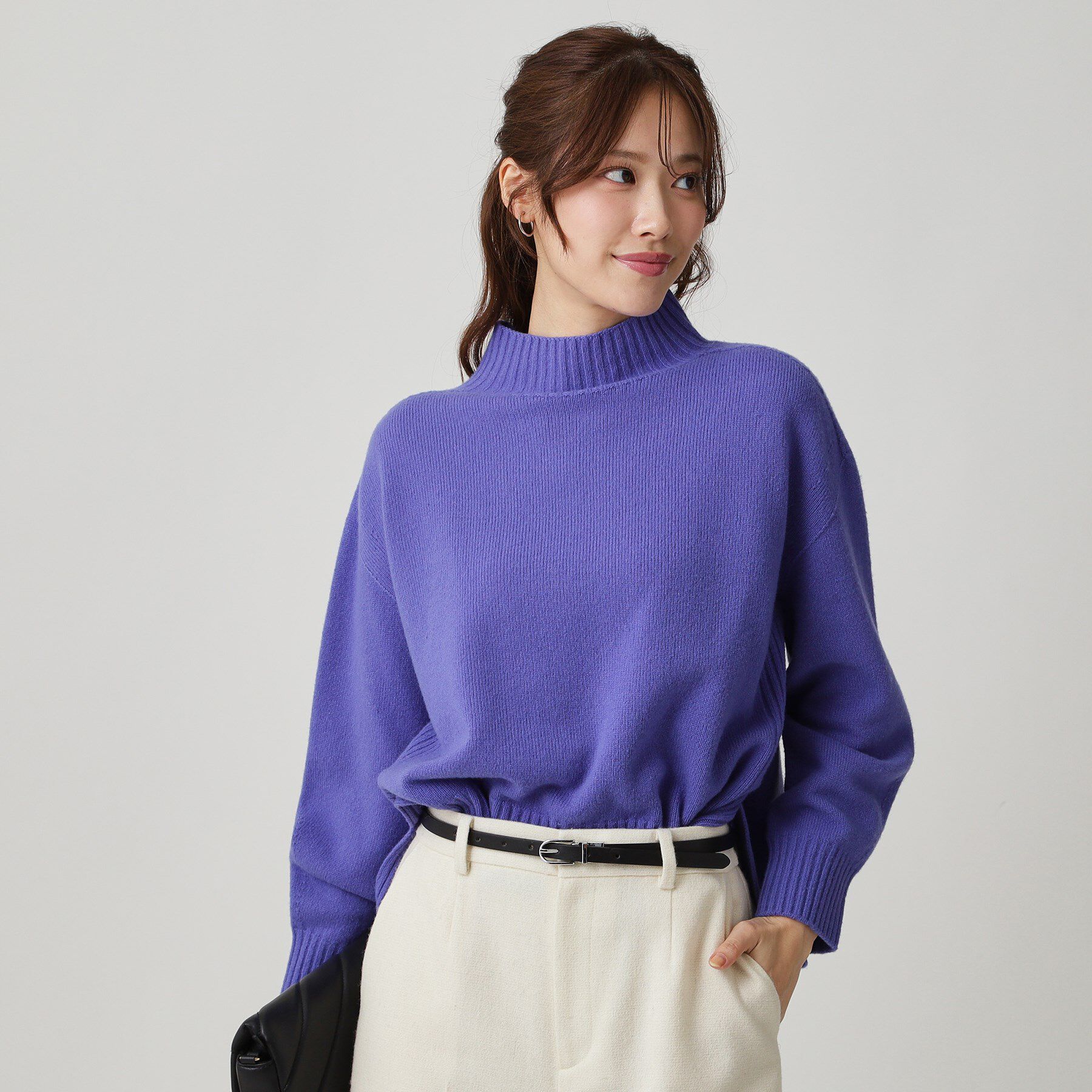 COUP DE CHANCE「【手洗い可／日本製／カシミヤ混】ミドルゲージのハイネックニットトップス」|ニット・セーター|パープル(081)