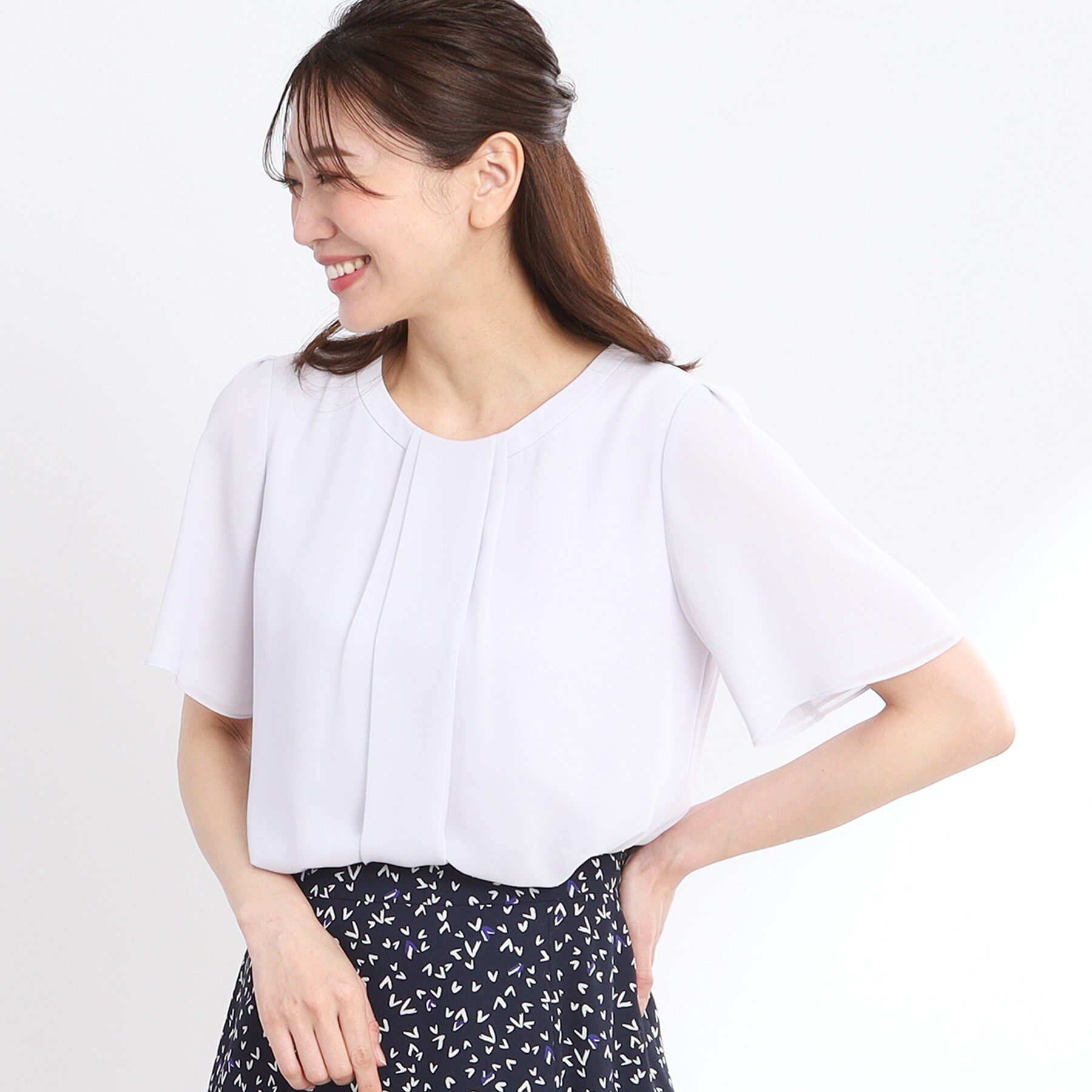 Reflect「【UVカット／接触冷感／マシンウォッシュ可能】タックデザインブラウス」|シャツ・ブラウス|