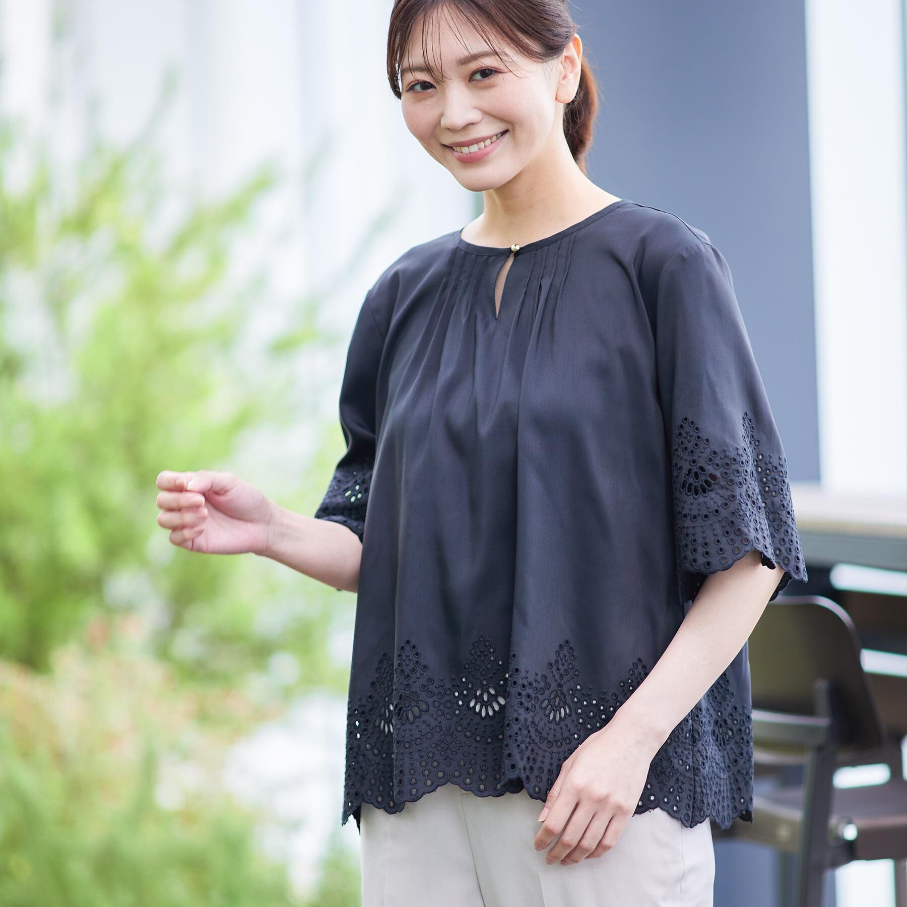 Reflect「【洗える／シワになりにくい】エンブロイダリーブラウス」|シャツ・ブラウス|