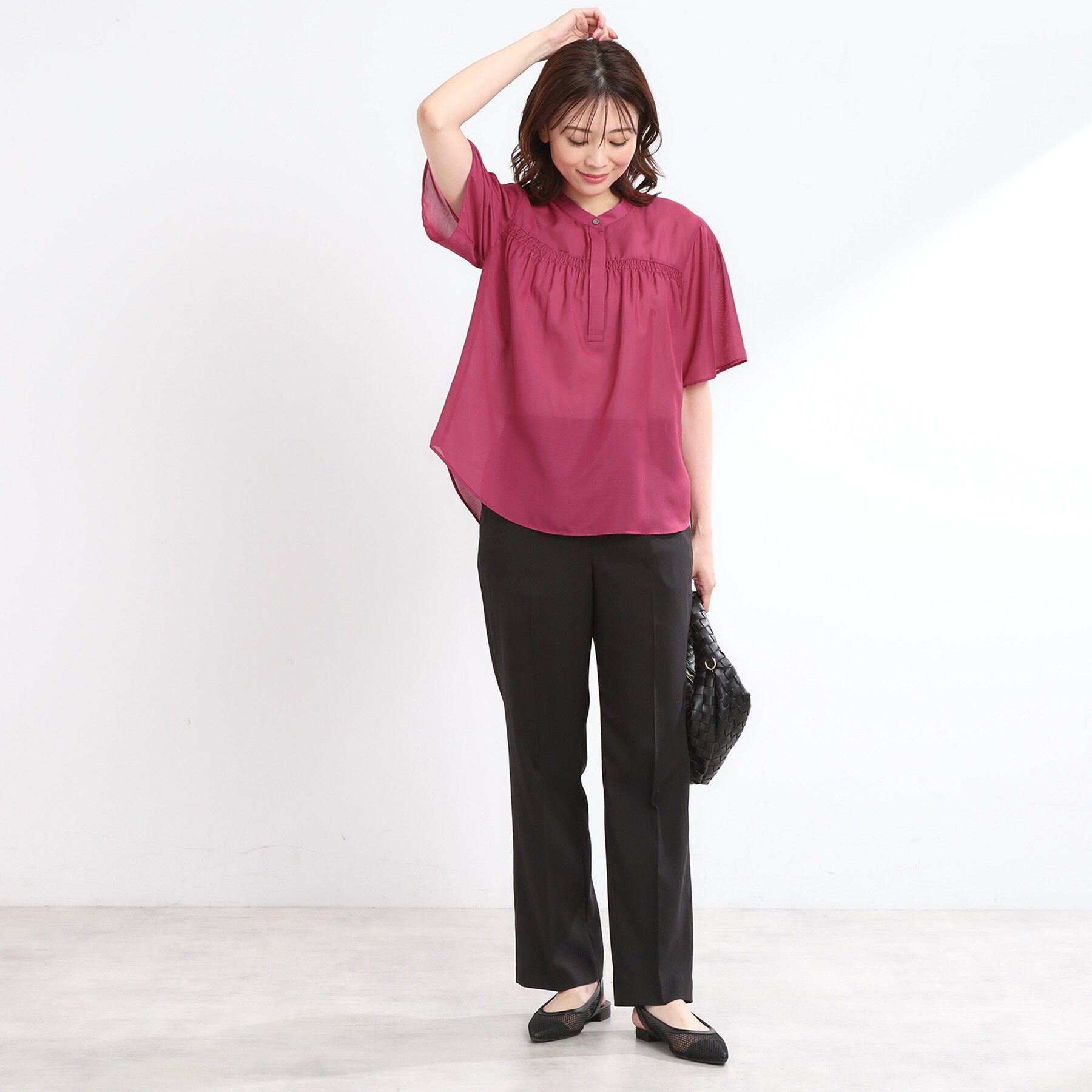 Reflect「【選べる5色◎／マシンウォッシュ可】シャーリングデザインブラウス」|シャツ・ブラウス|