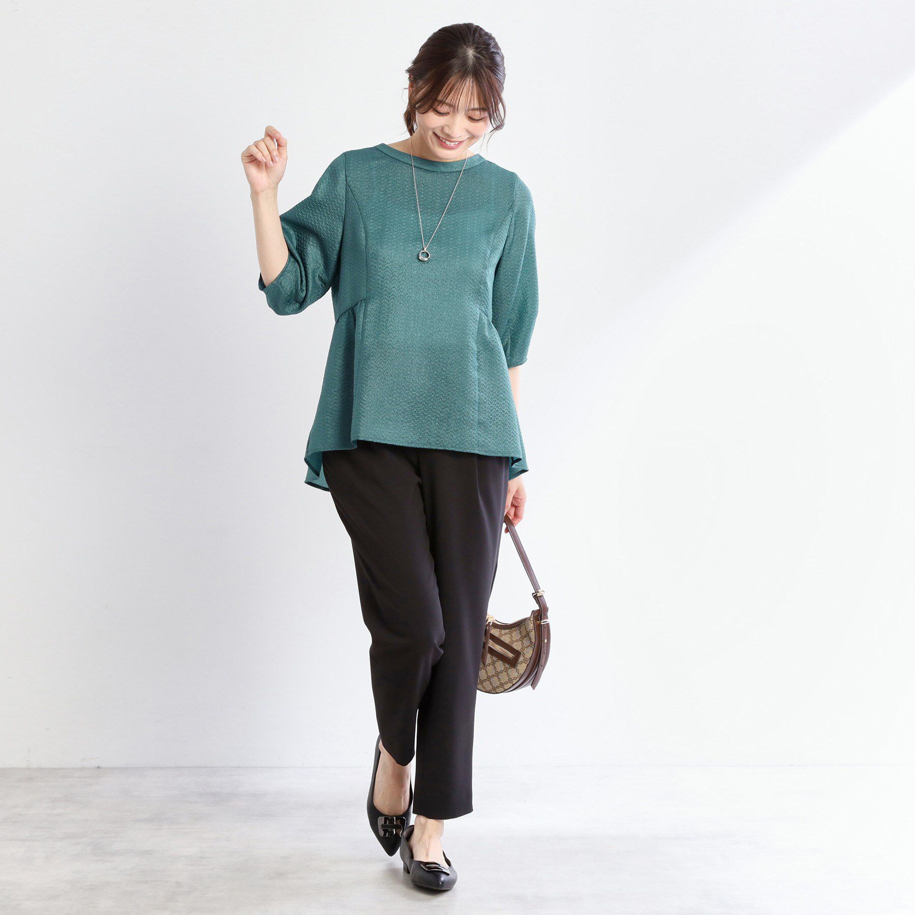 Reflect「【すっきり見え！長め丈】ペプラムデザインシアーブラウス」|シャツ・ブラウス|