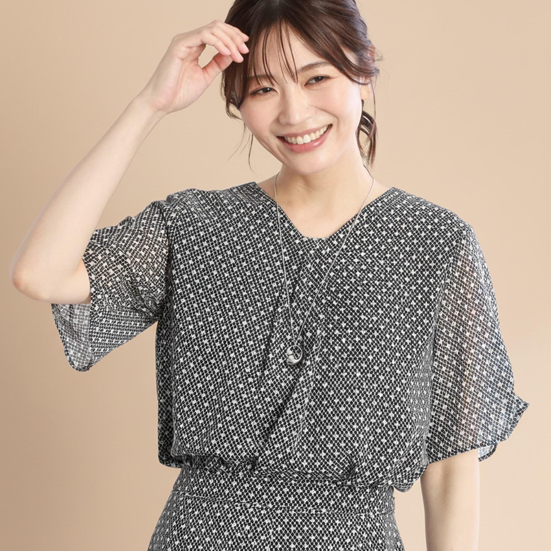 Reflect「【マシンウォッシュ可／セットアップ可】コツキ柄プリントブラウス」|シャツ・ブラウス|ネイビー(194)