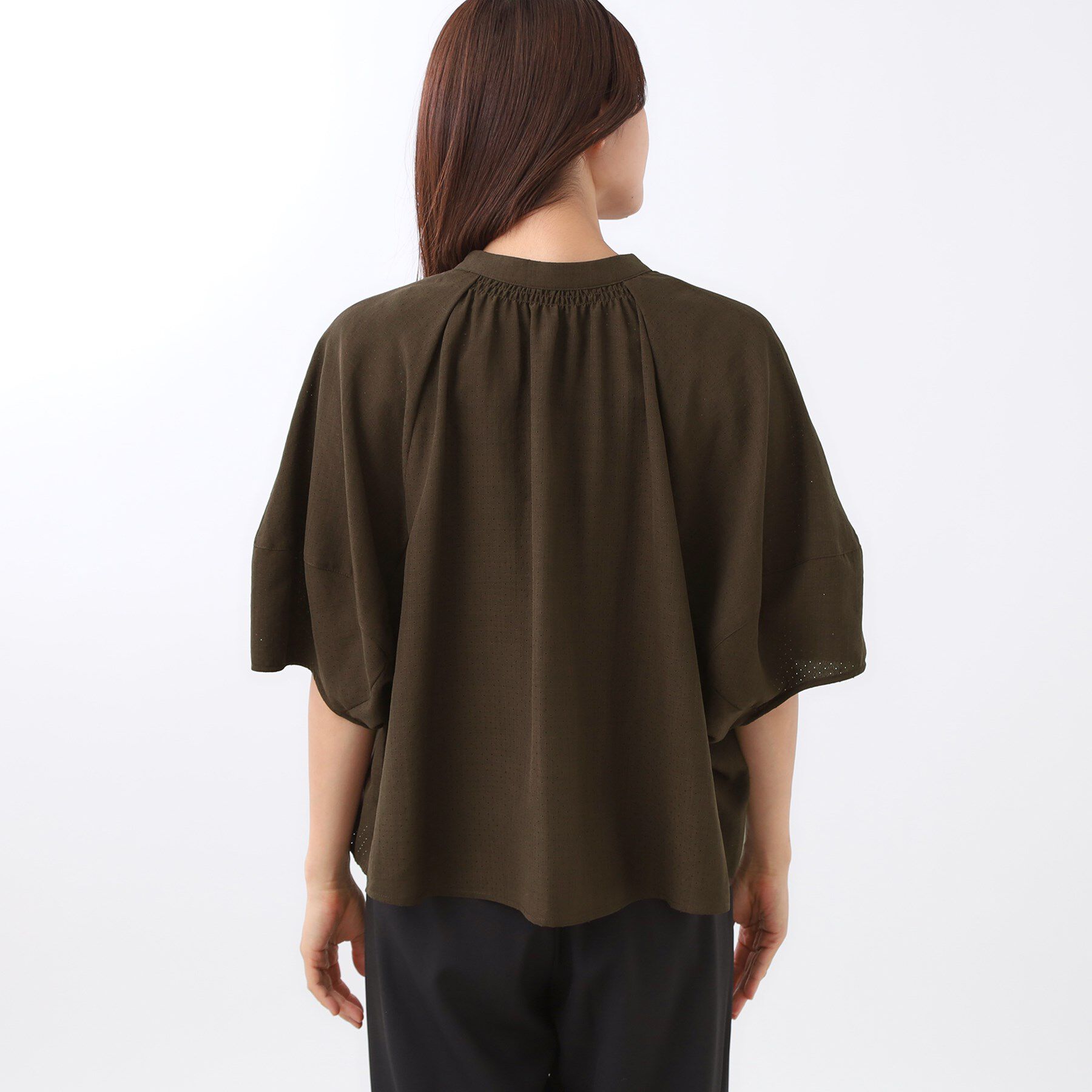 Reflect「【体型カバー／ゆったり着られる◎】バンドカラー七分袖ブラウス」|シャツ・ブラウス|