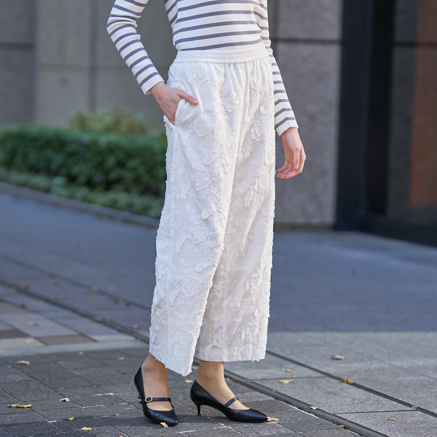 DRESSTERIOR「コットンエンブロイダリー イージーパンツ」|その他|