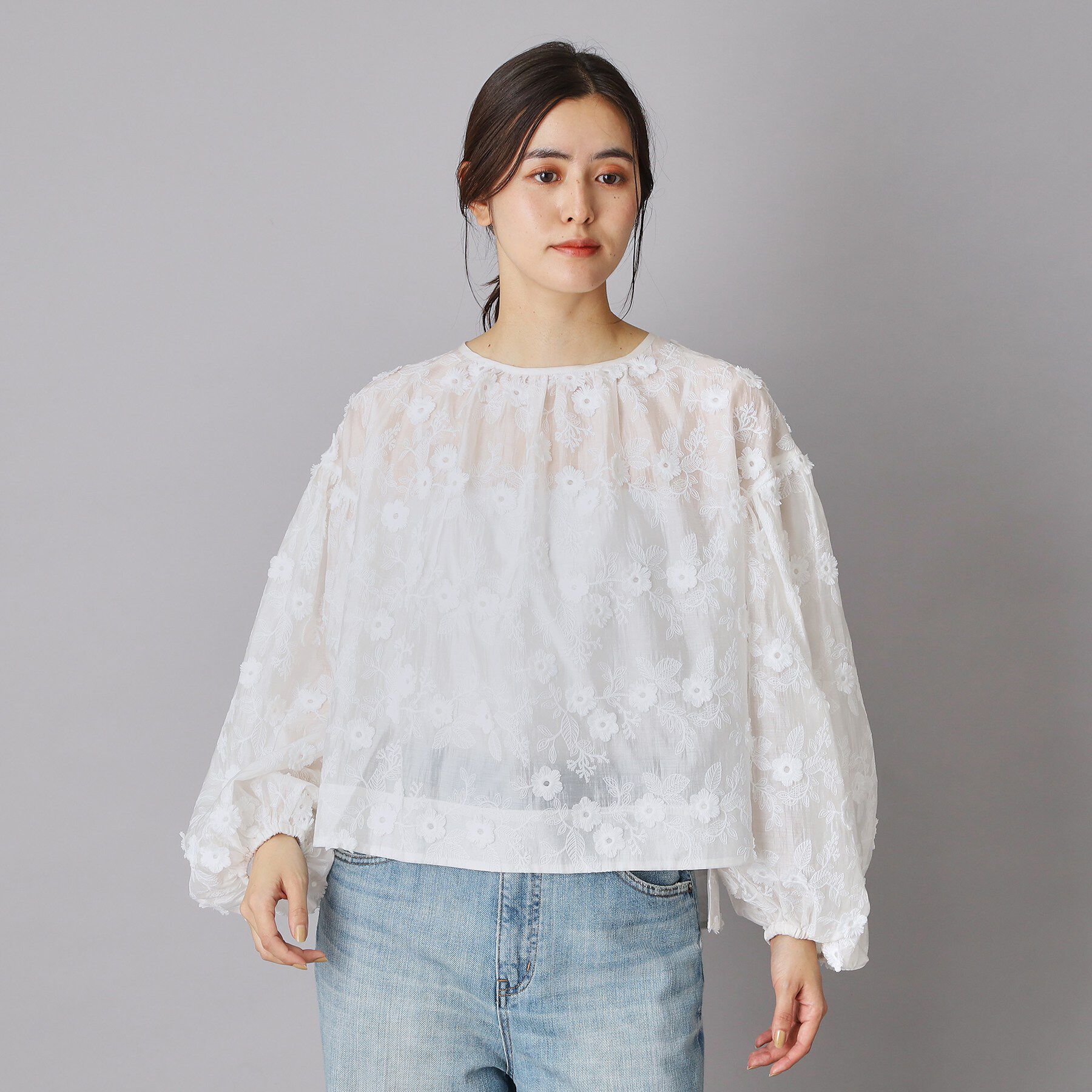 DRESSTERIOR「【着映え/ウォッシャブル】フラワーエンブロイダリーボリュームブラウス」|シャツ・ブラウス|