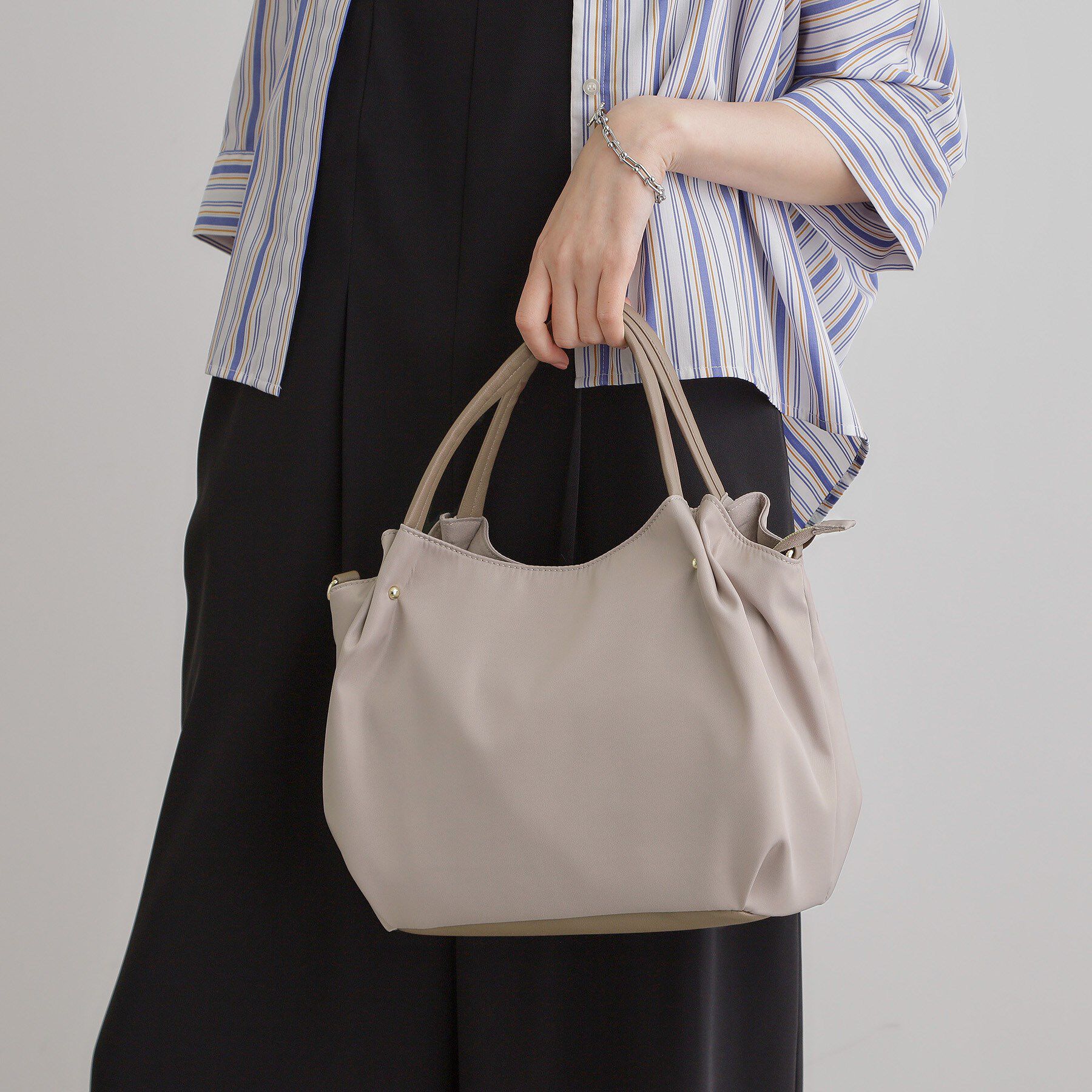 grove「【晴れの日も雨の日も】撥水タック3層2WAYトート」|トートバッグ|ライトベージュ(05