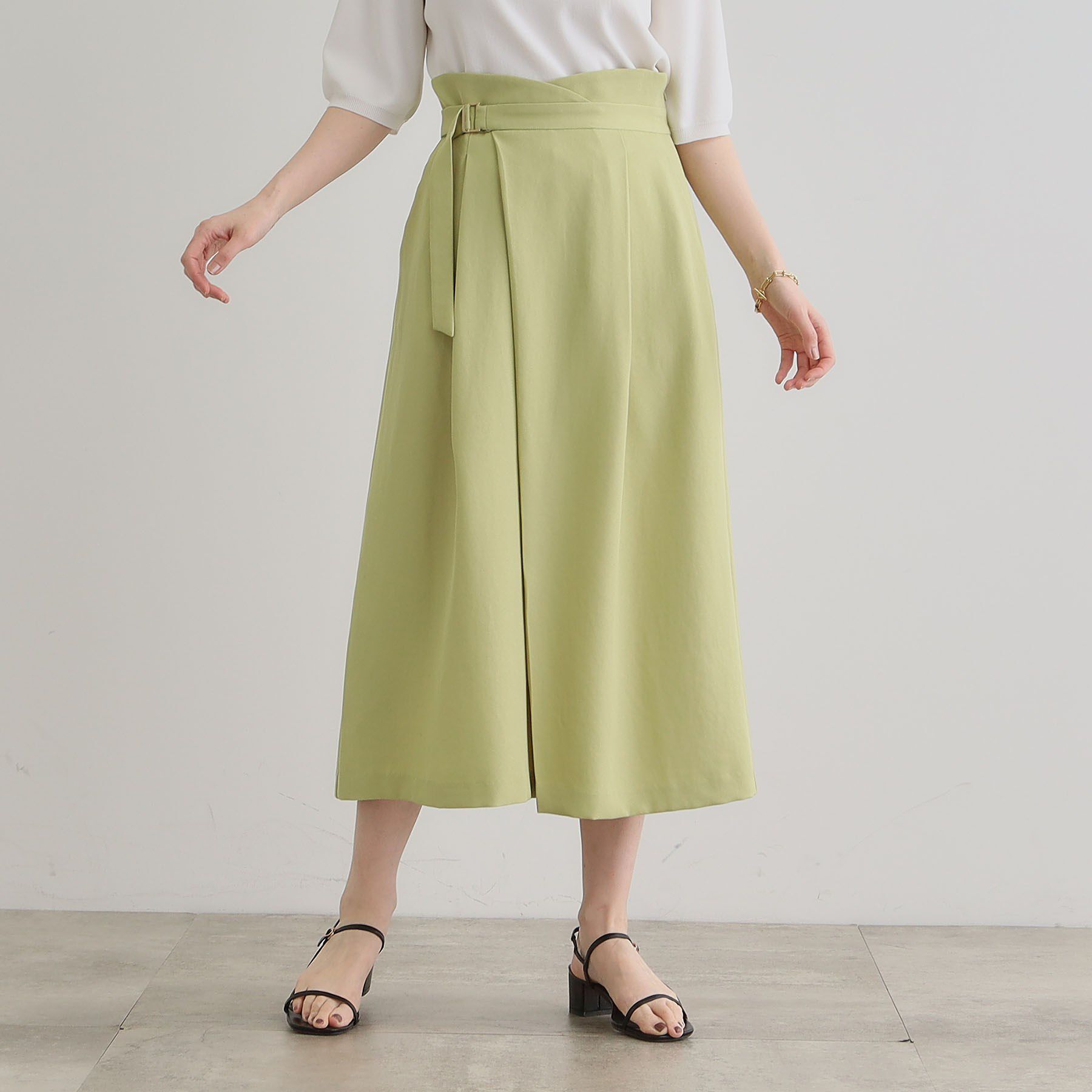 grove「エレガントに着こなすラップ風タックスカート」|スカート|グリーン(025)