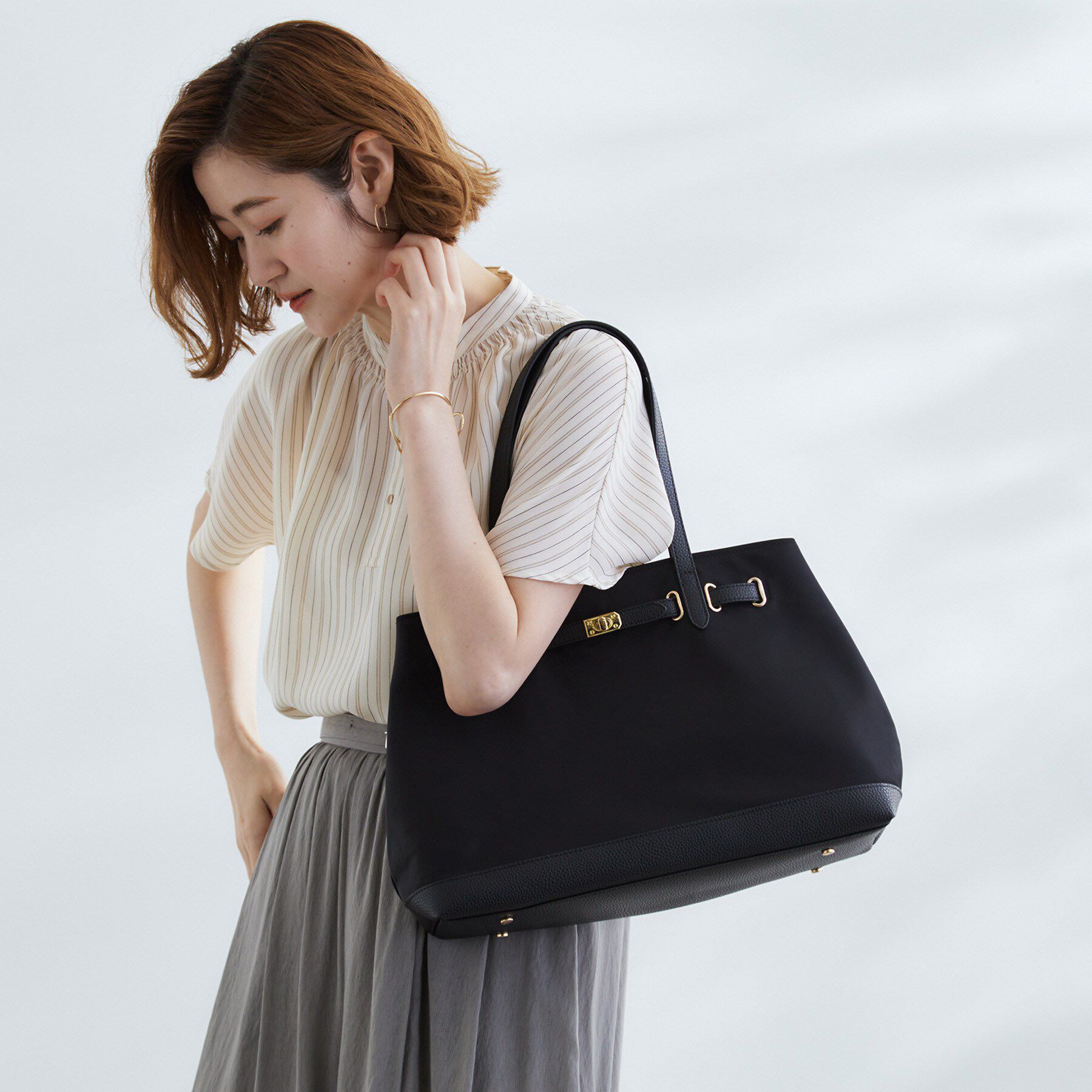 grove「【撥水・軽量】ベルトナイロンコンビA4トート」|トートバッグ|