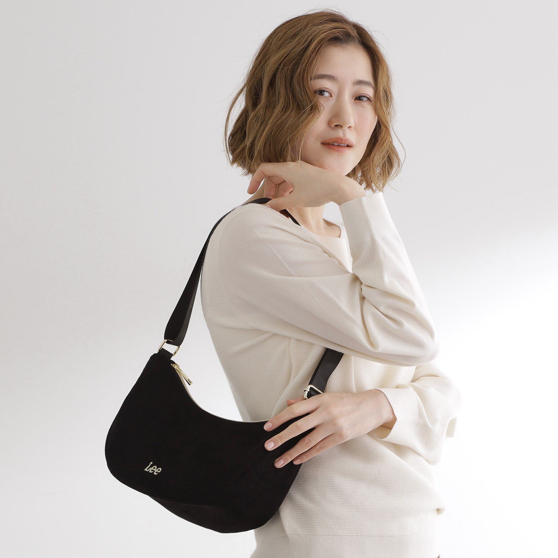 grove「【Lee別注】コーデュロイムーンショルダー」|ショルダー・メッセンジャー|ブラック(019)