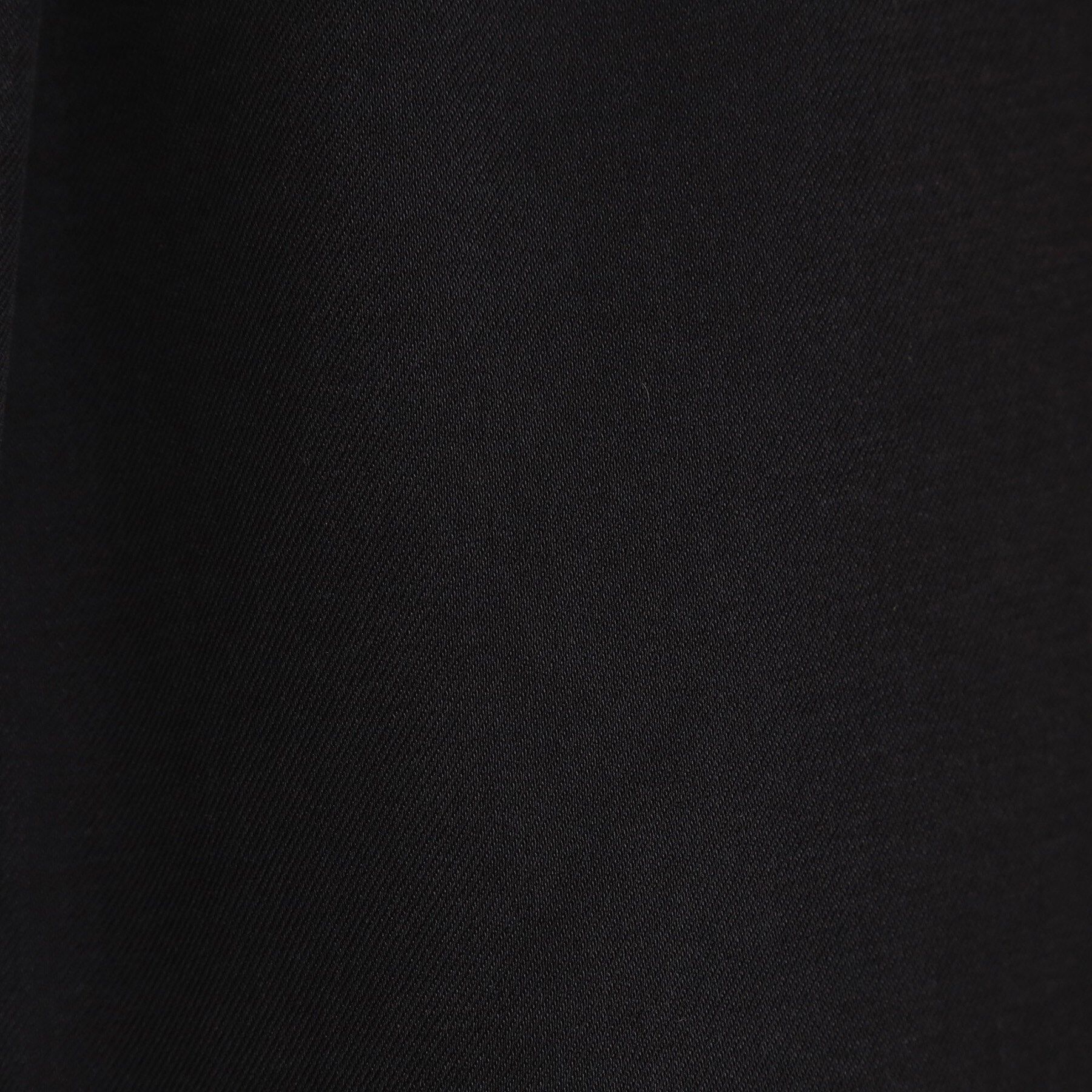 grove「きれい見えとリラックス感を両立。秋の大人カジュアルに効くイージーパンツ」|その他|