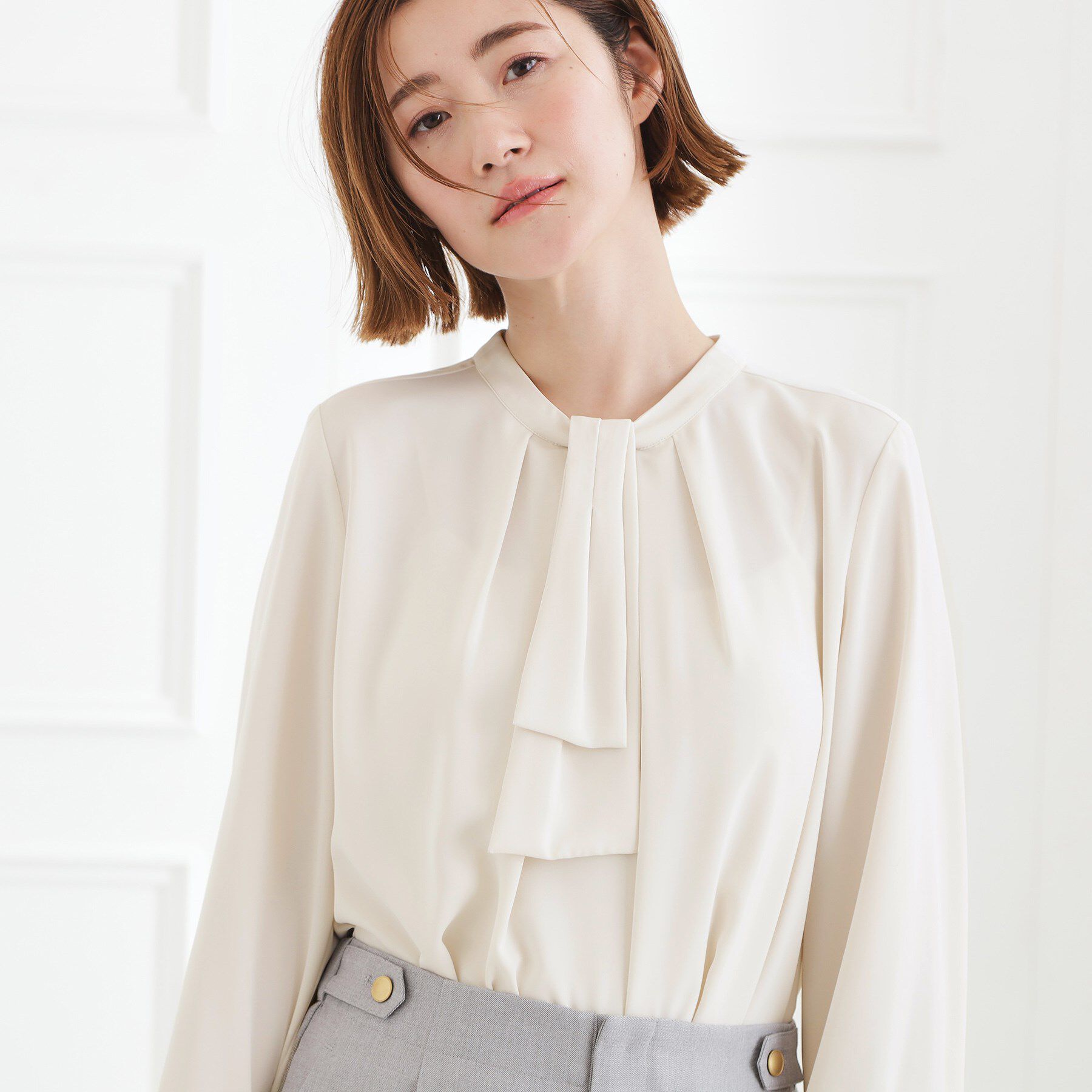grove「【マシンウォッシュ/防シワ/UVカット】ボウタイブラウス【マルチWAY】」|シャツ・ブラウス|
