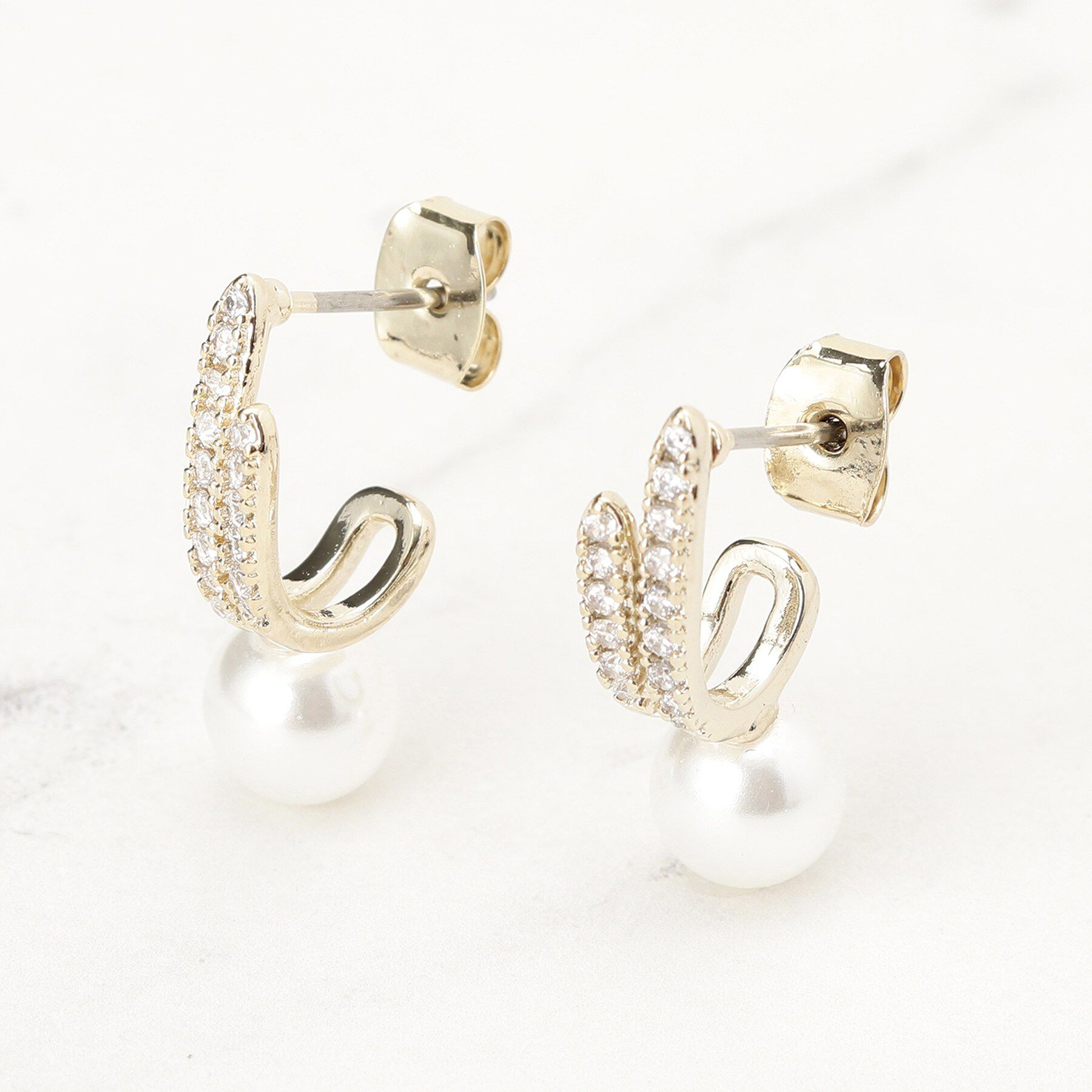 grove「ビジューフェイクパールピアス」|ピアス|ゴールド(007)