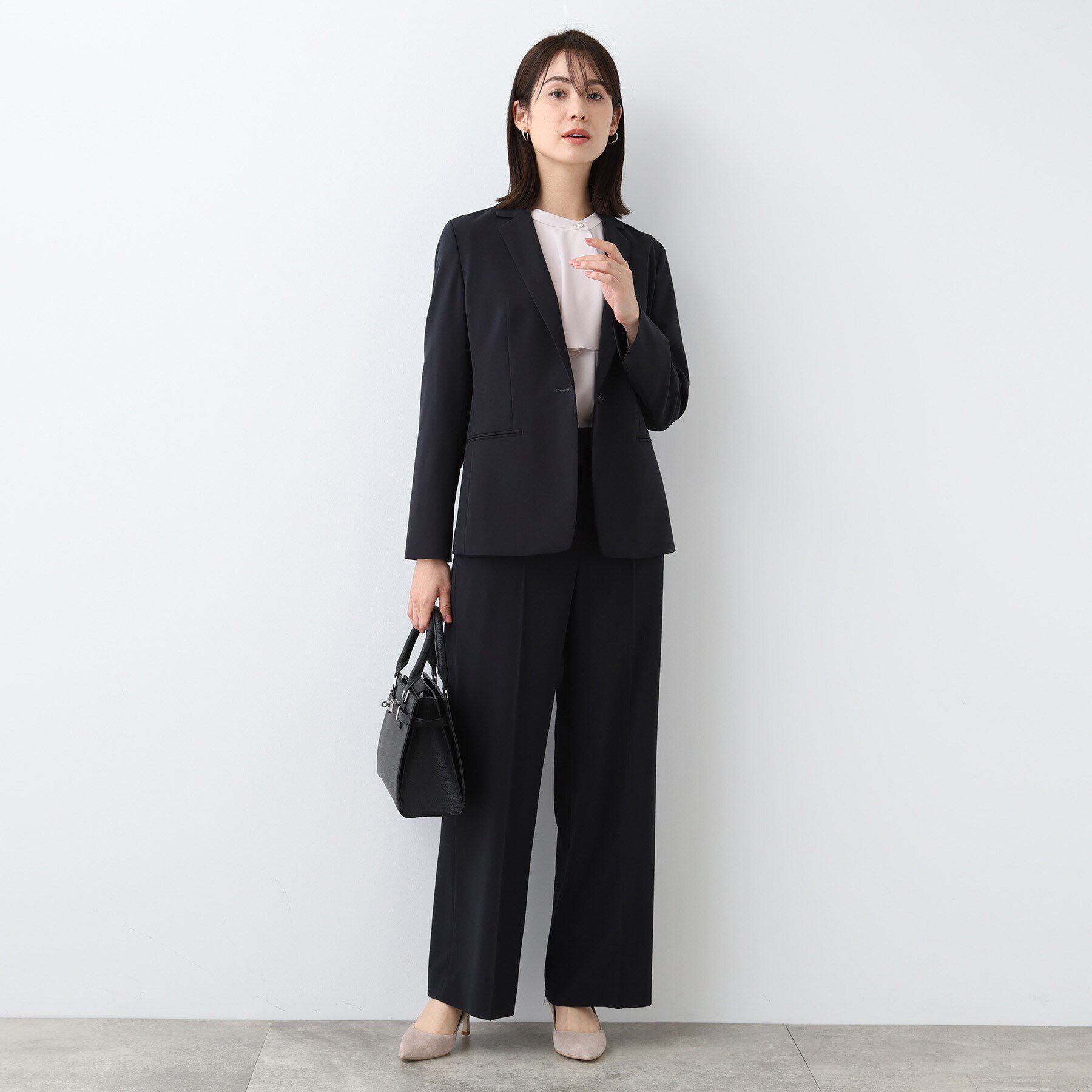 INDIVI「【洗える／UVケア】ヨークフリルブラウス」|シャツ・ブラウス|