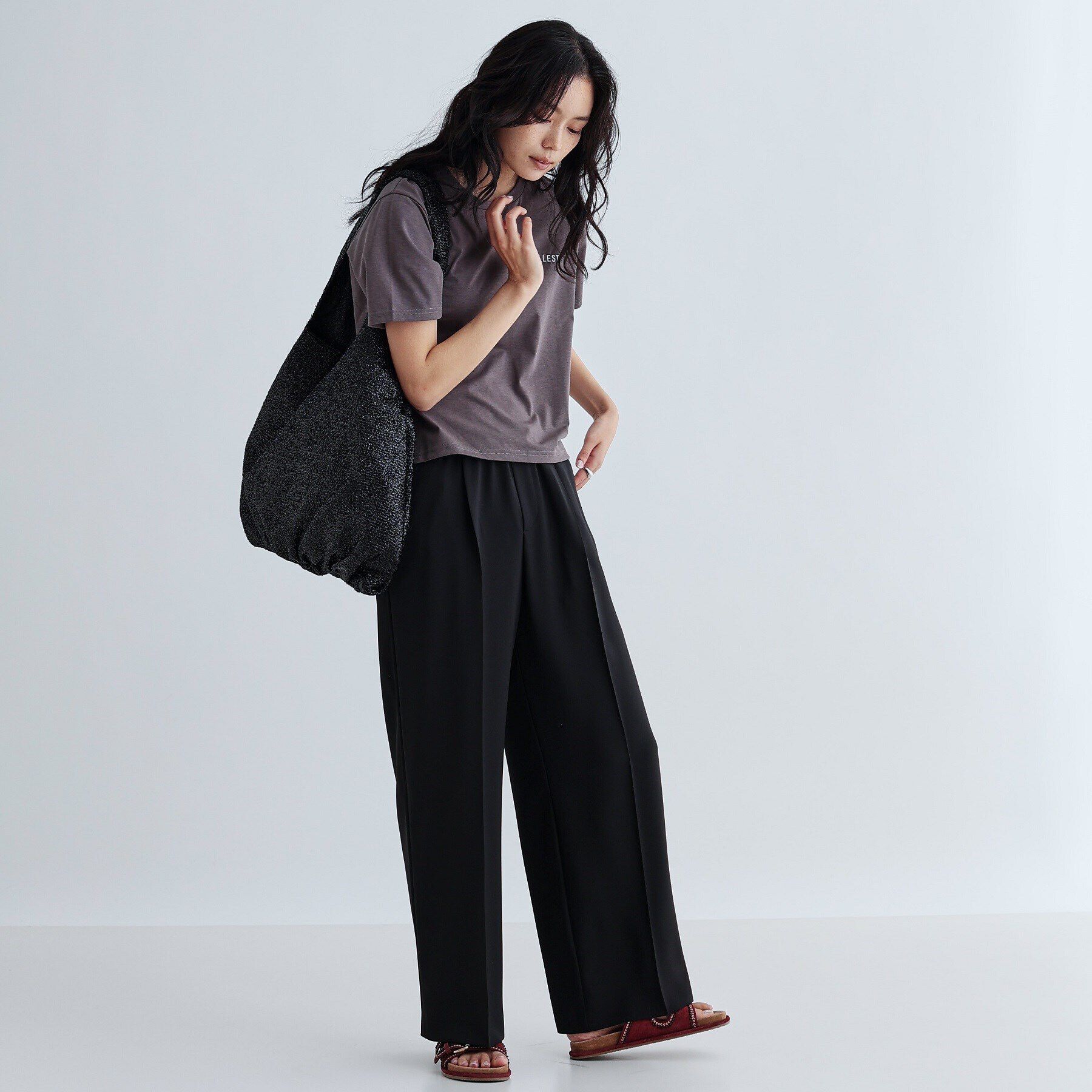 GALLEST「クロップド丈ロゴTシャツ」|Tシャツ・カットソー|