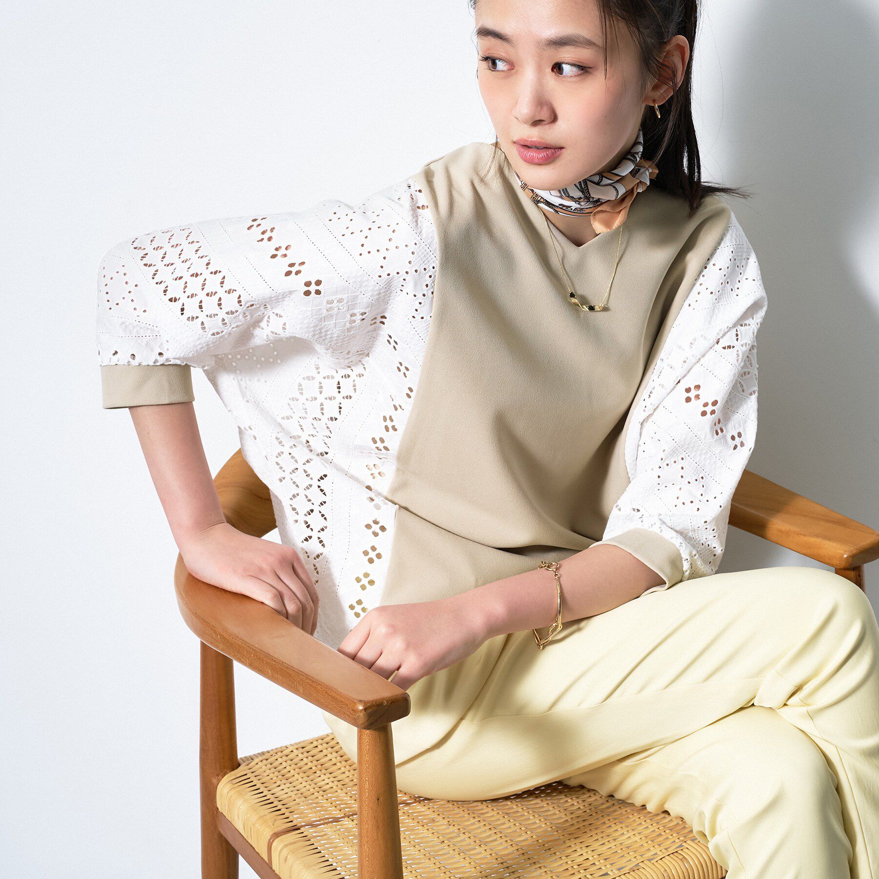 INDIVI「【洗える／体型カバー】レースコンビトップス」|Tシャツ・カットソー|ベージュ(652)