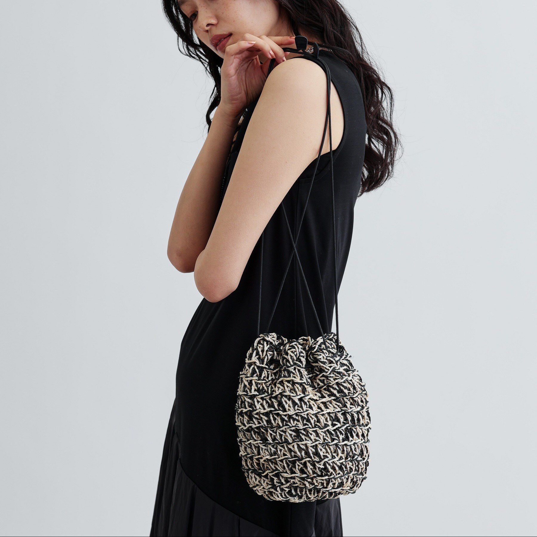GALLEST「【The Bagmati】ABACA巾着バッグ」|ハンドバッグ|ブラック(019)