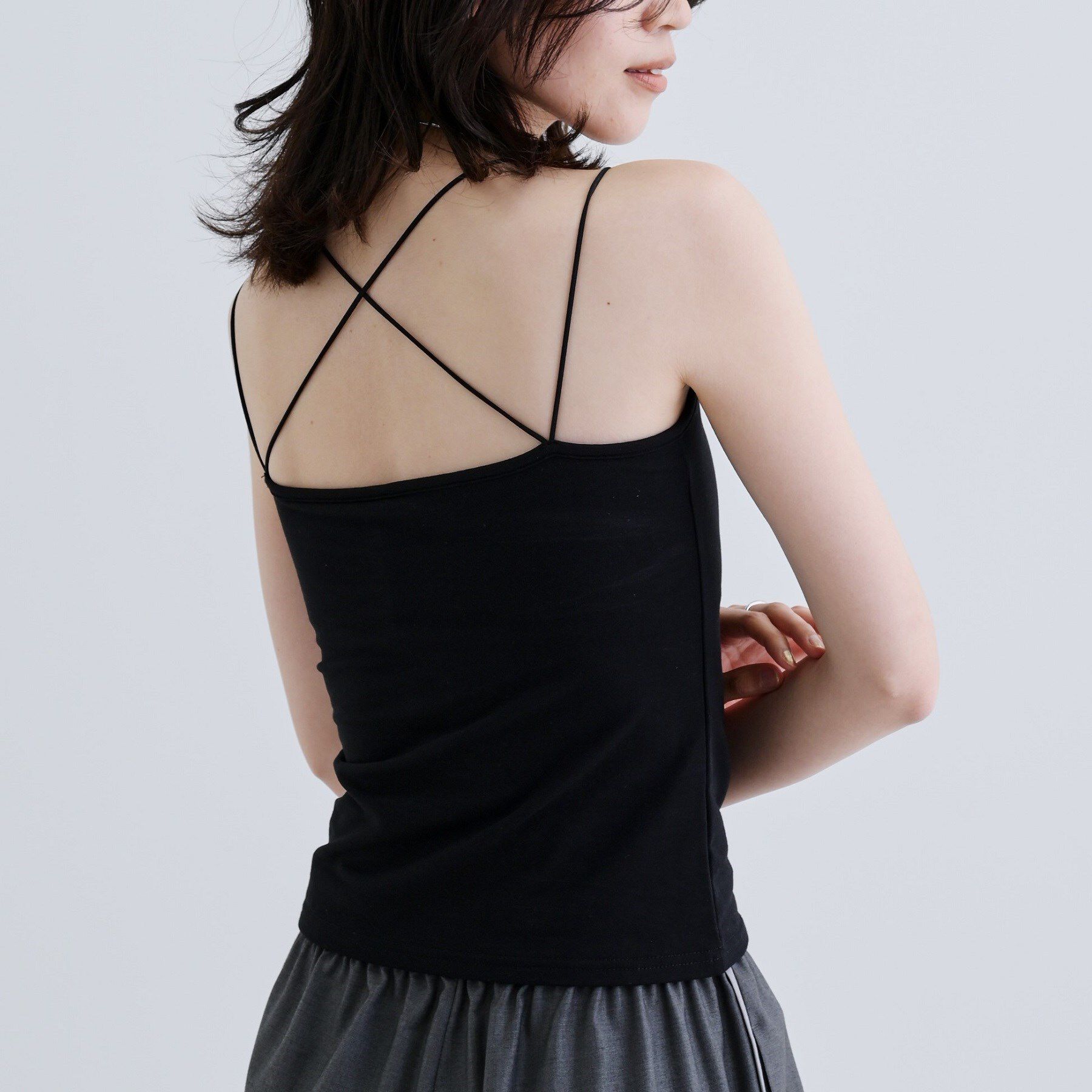 GALLEST「【一部店舗限定】カップ付きバッククロスキャミソール」|キャミソール|ブラック(019)