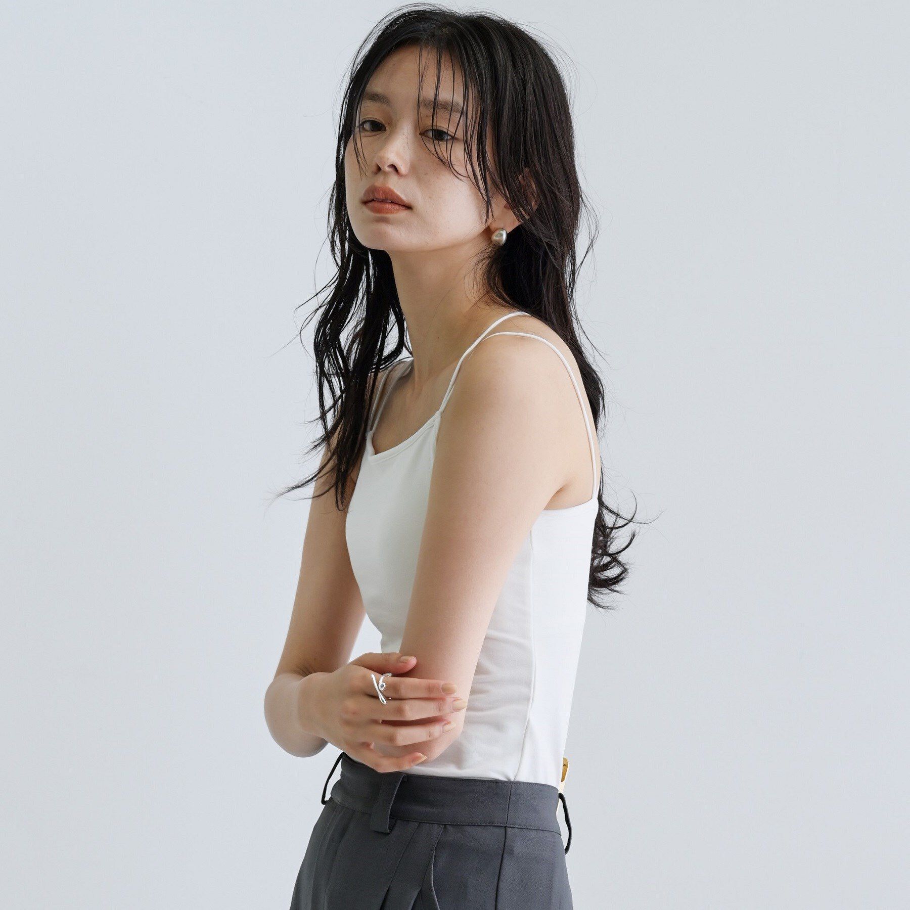 GALLEST「【一部店舗限定】カップ付きバッククロスキャミソール」|キャミソール|