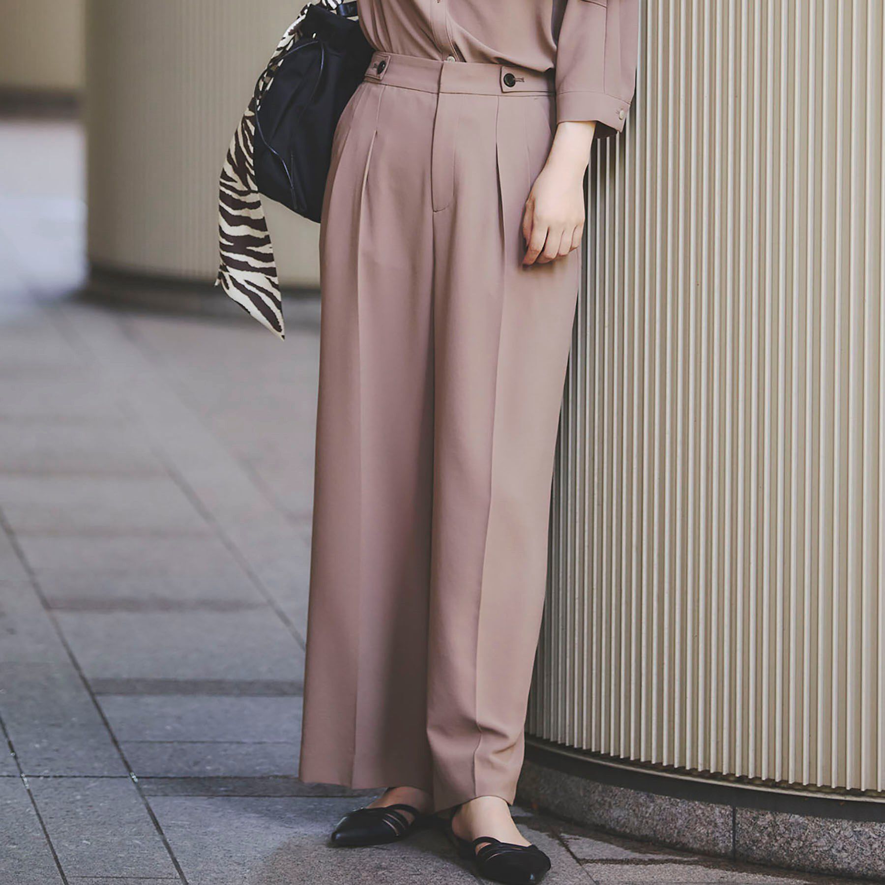 INDIVI「【着心地◎！】タックワイドパンツ」|その他|モカブラウン(042