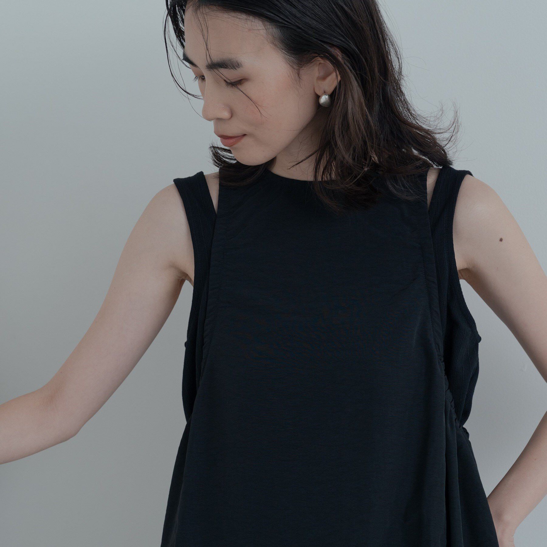 GALLEST「イレギュラータックナイロンワンピース」|ワンピース|