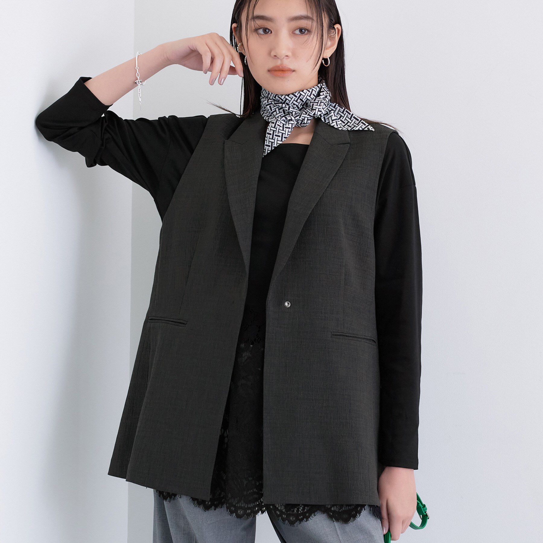 INDIVI「【セットアップ可能】凹凸ストレッチ素材テーラードカラージレジャケット」|テーラードジャケット|スミクロ(018)