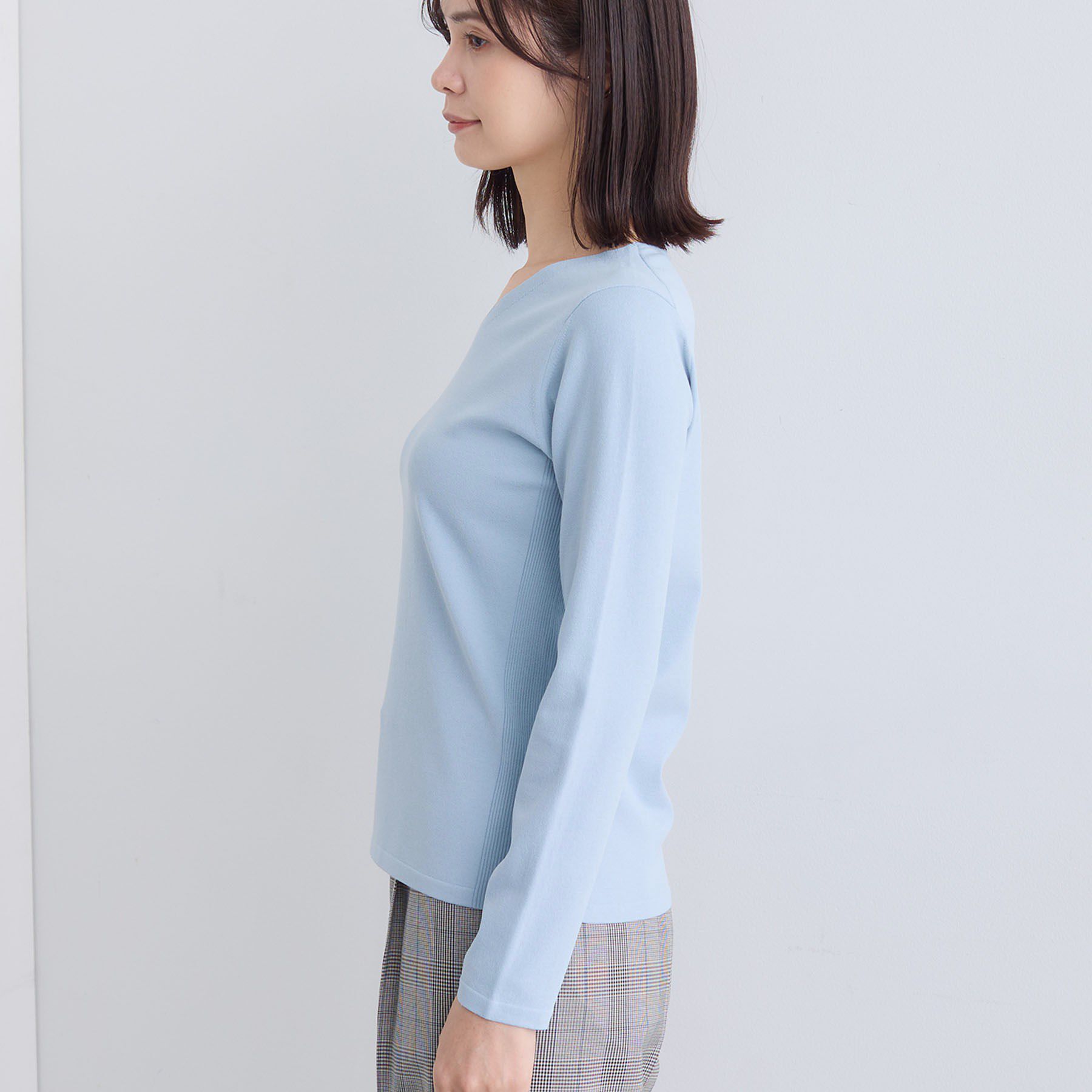 INDIVI「【洗える】Vネックコンパクトニット」|ニット・セーター|