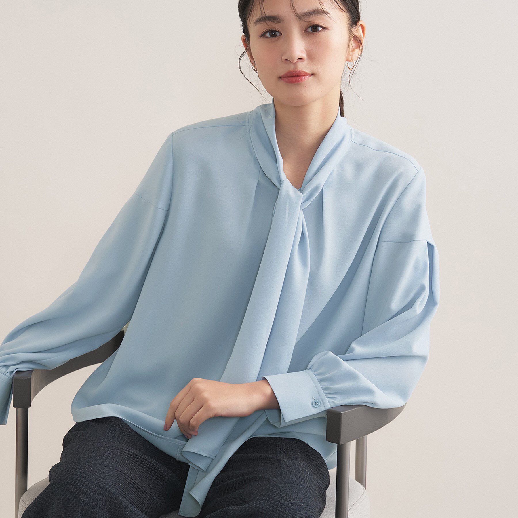 INDIVI「【洗える】ジョーゼットボウタイブラウス」|シャツ・ブラウス|サックスブルー(09