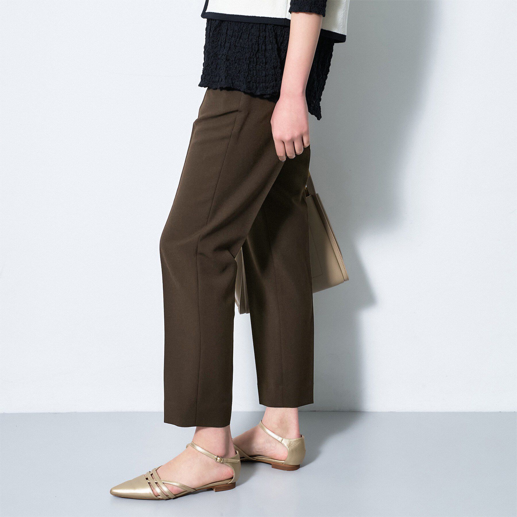 INDIVI「【洗える／UVケア／麻調】テーパードパンツ」|その他|