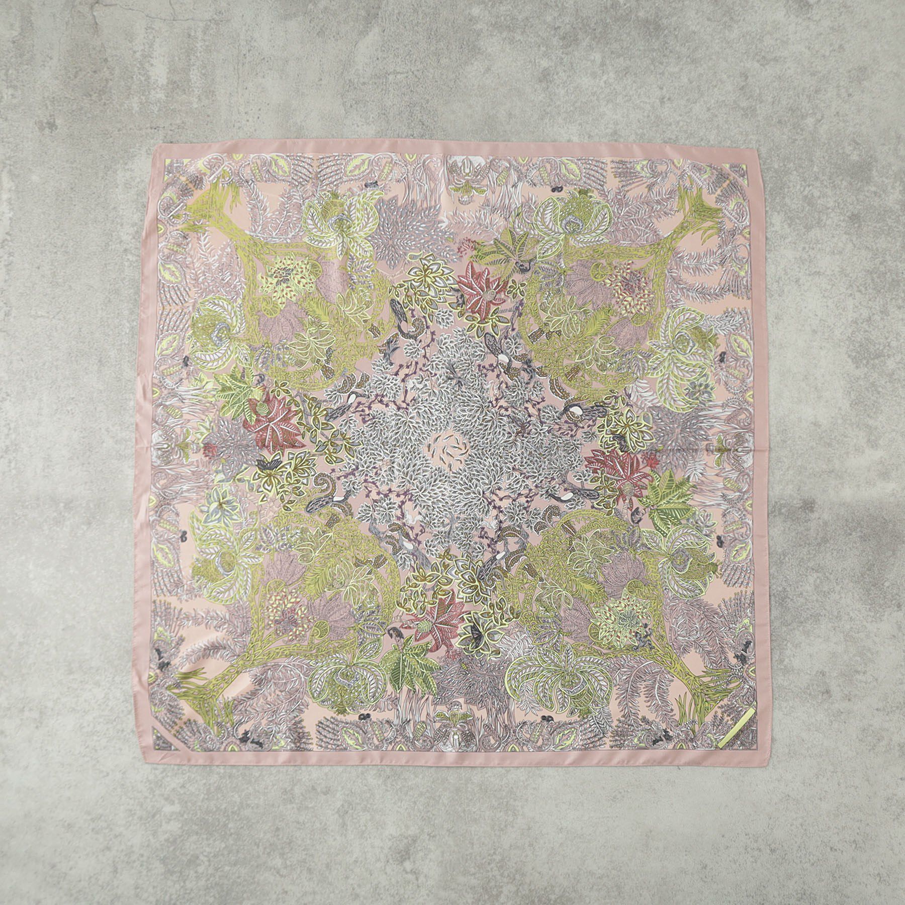 GALLEST「フラワープリントスカーフ」|バンダナ・スカーフ|ライトピンク(070