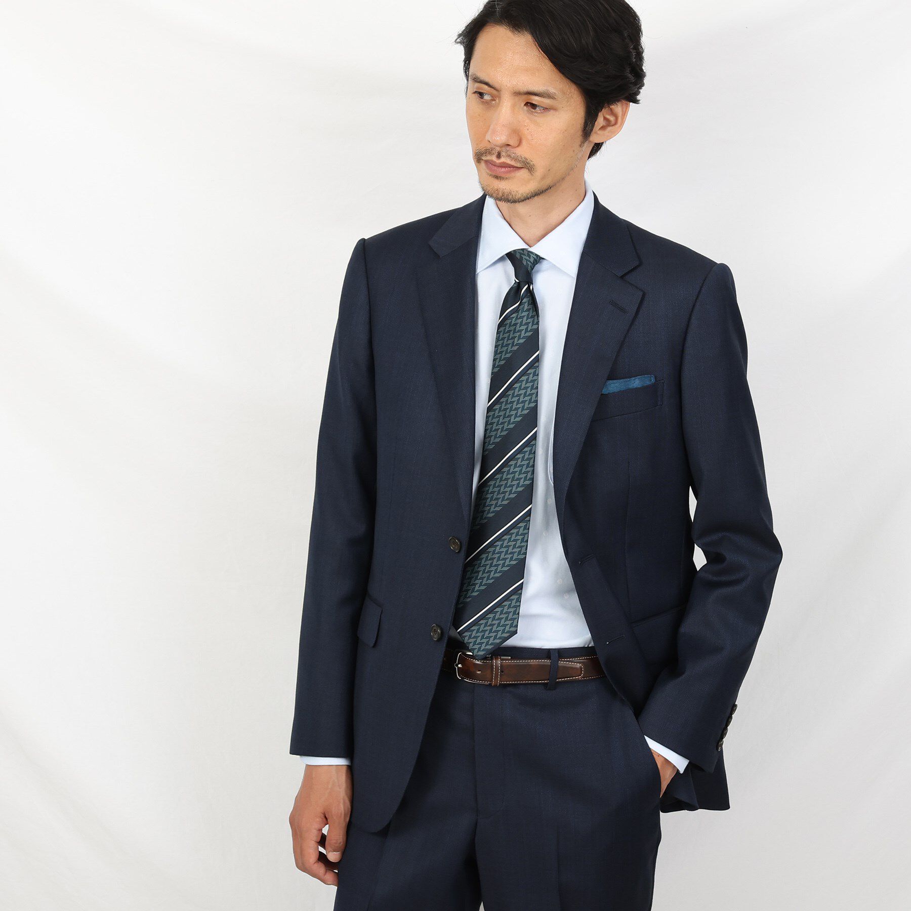 TAKEO KIKUCHI「シャイニーシャークピンヘッド スーツ/3ピース対応可」|スーツ|