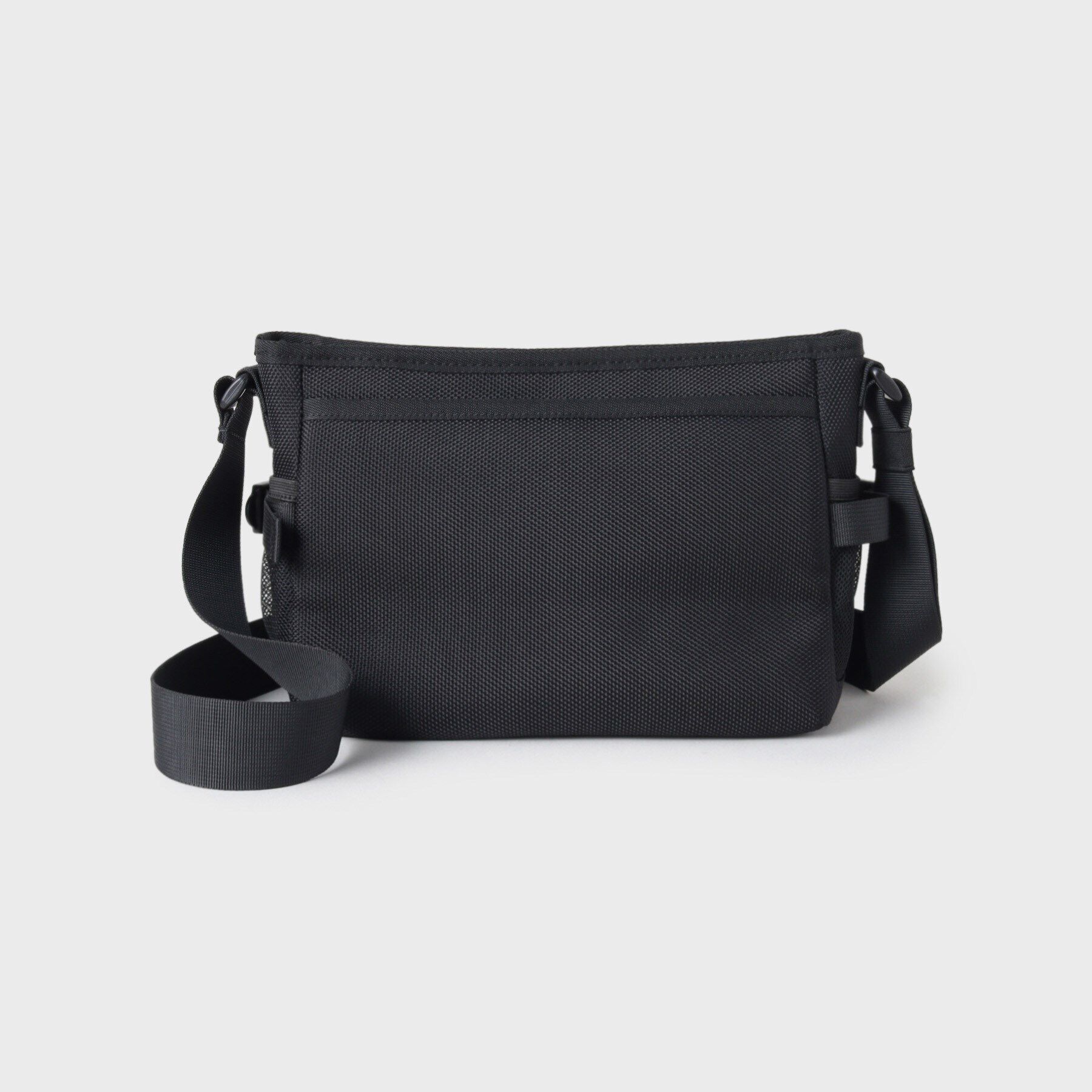 TAKEO KIKUCHI「ラージキャパシティ― デイリーショルダーバッグ」|ショルダー・メッセンジャー|