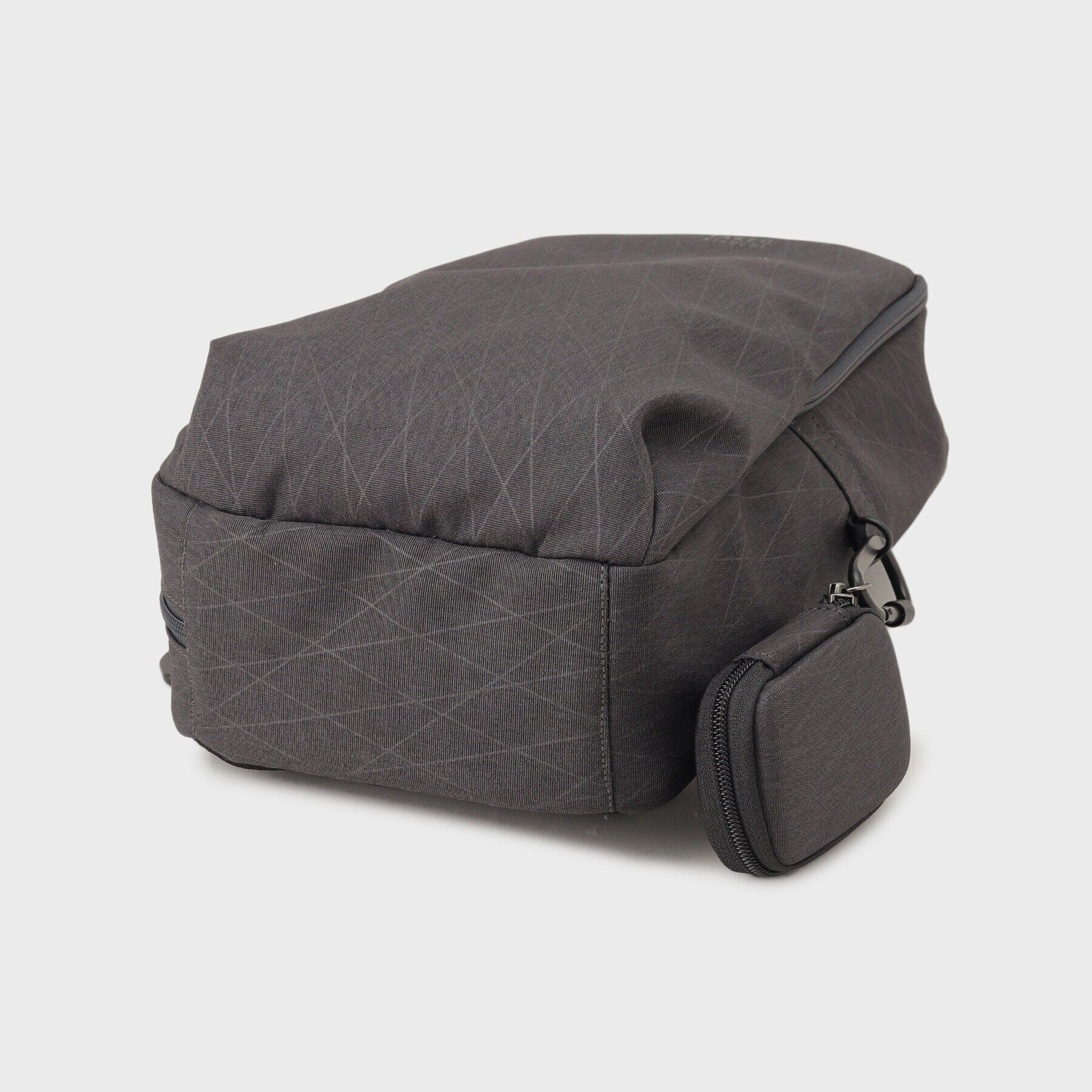 TAKEO KIKUCHI「【多機能・軽量】シャドーライン ボディバッグ」|その他|