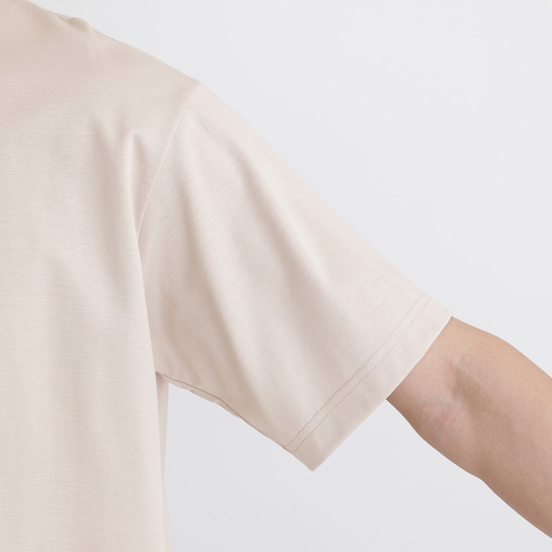 TAKEO KIKUCHI「モザイクロゴ ポンチTシャツ」|Tシャツ・カットソー|