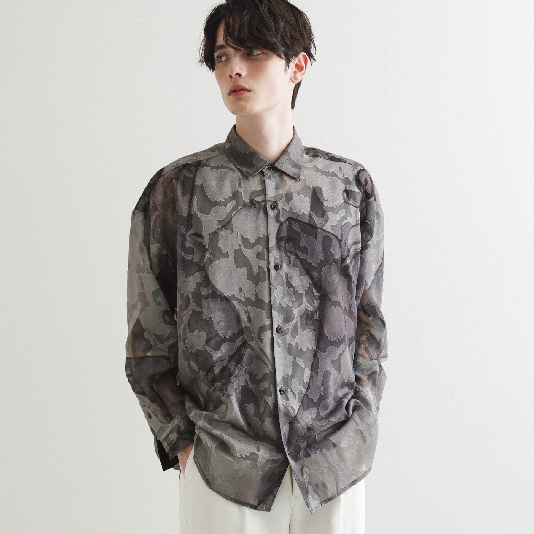 tk.TAKEO KIKUCHI「シアーフラワーシャツ」|シャツ・ブラウス|ブラック(419)