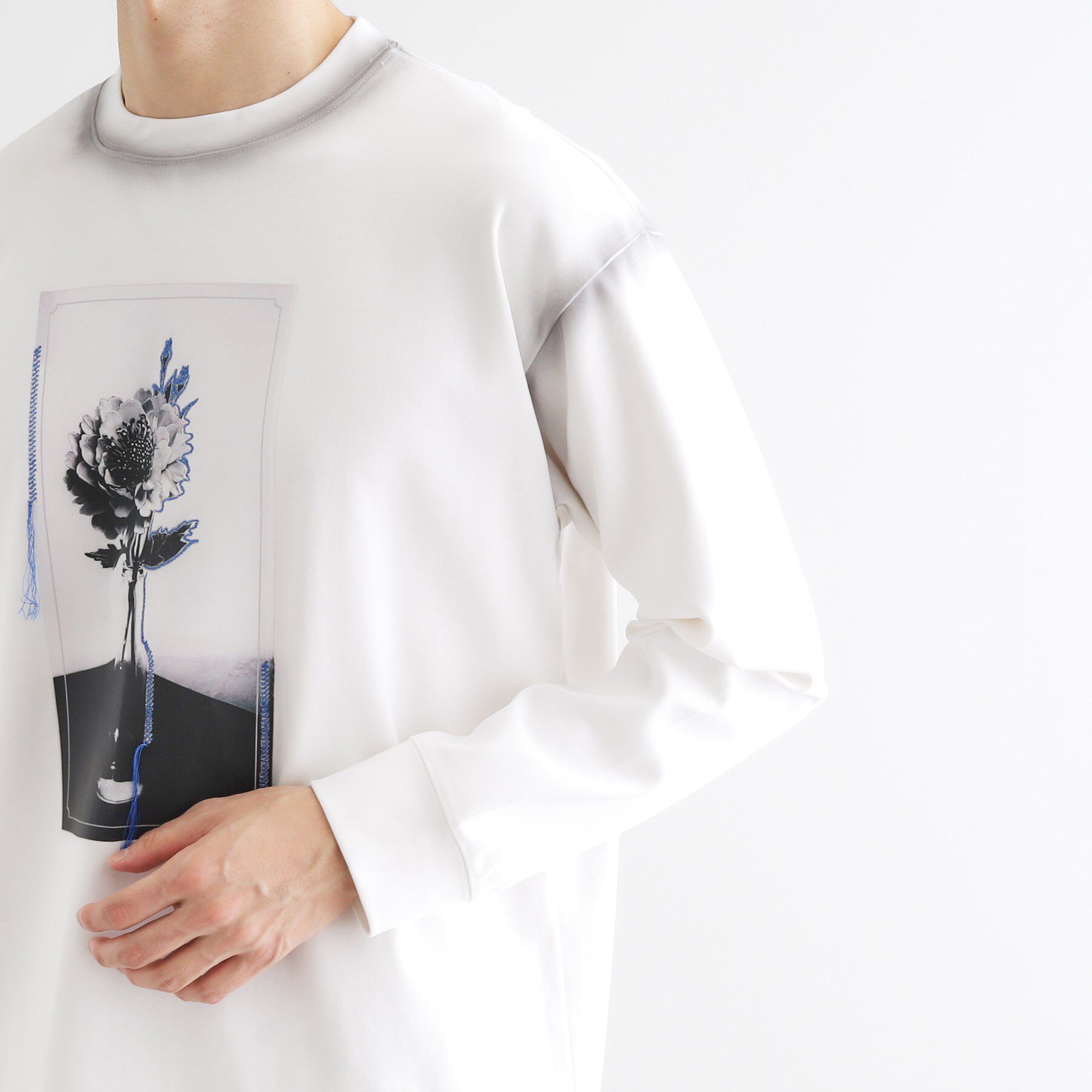 tk.TAKEO KIKUCHI「フラワーフォトエンブロヘビーウェイトスムースTシャツ」|Tシャツ・カットソー|