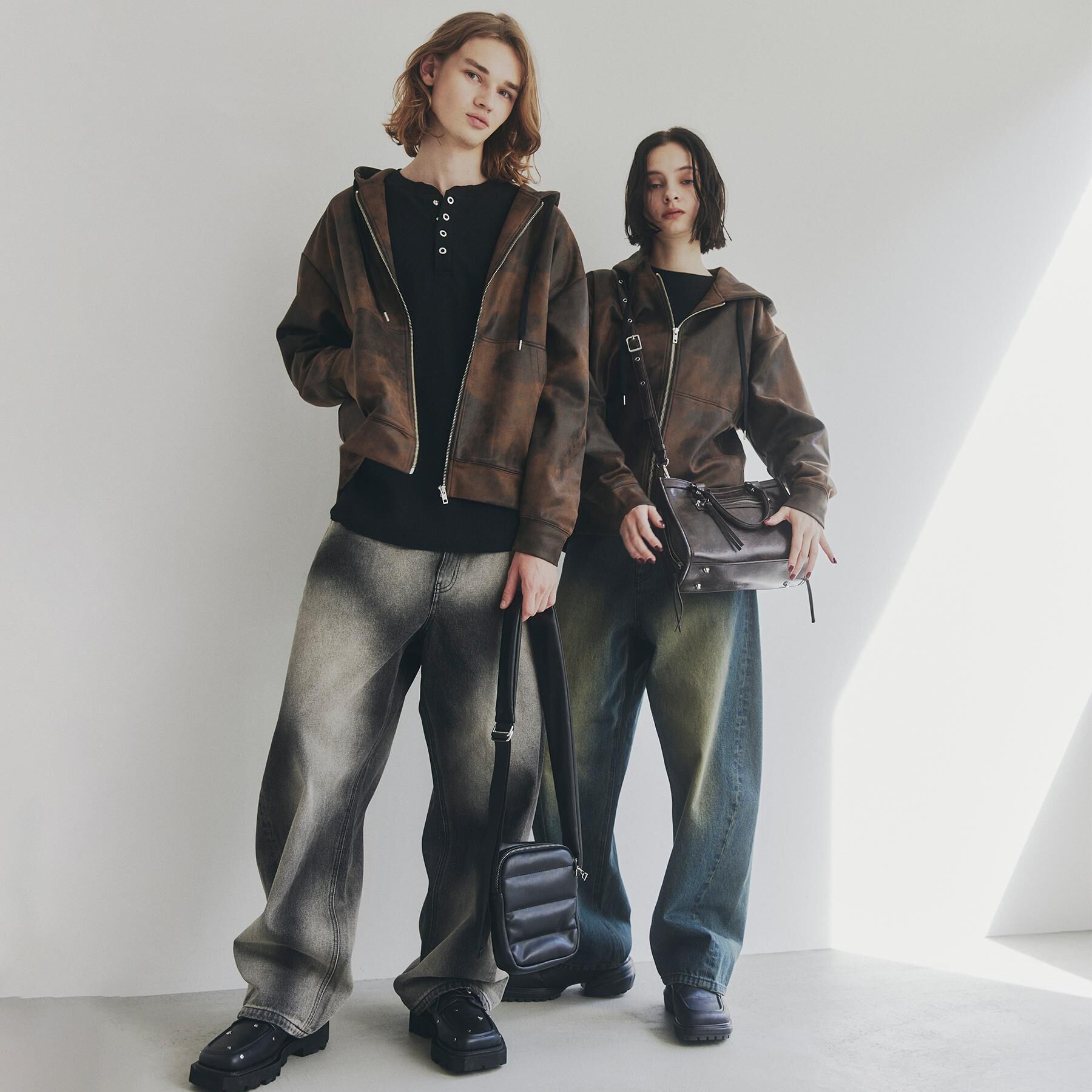 tk.TAKEO KIKUCHI「ヴィンテージライクプリント ジップパーカー」|パーカー|