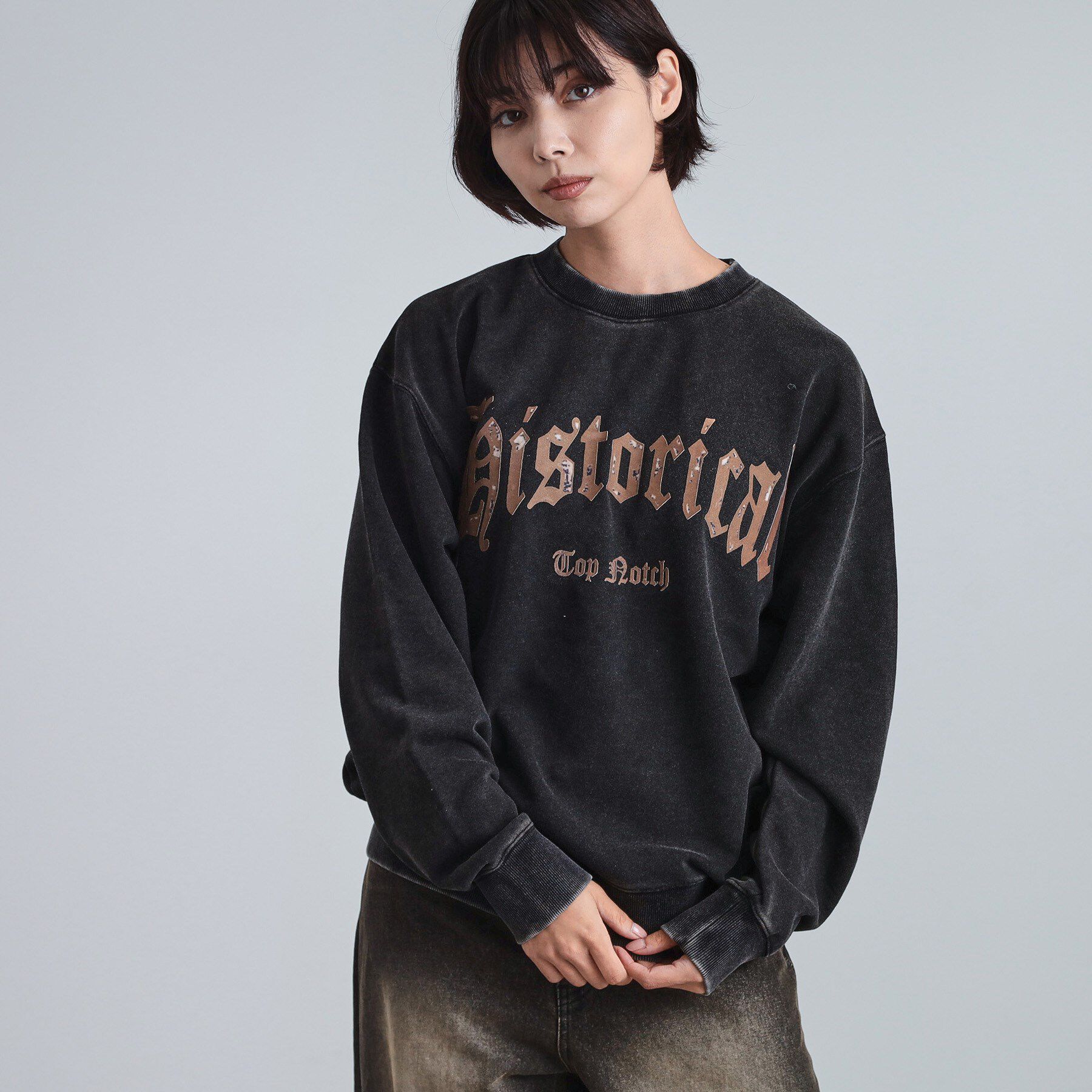 tk.TAKEO KIKUCHI「カレッジフロッキープリントスウェット」|パーカー|