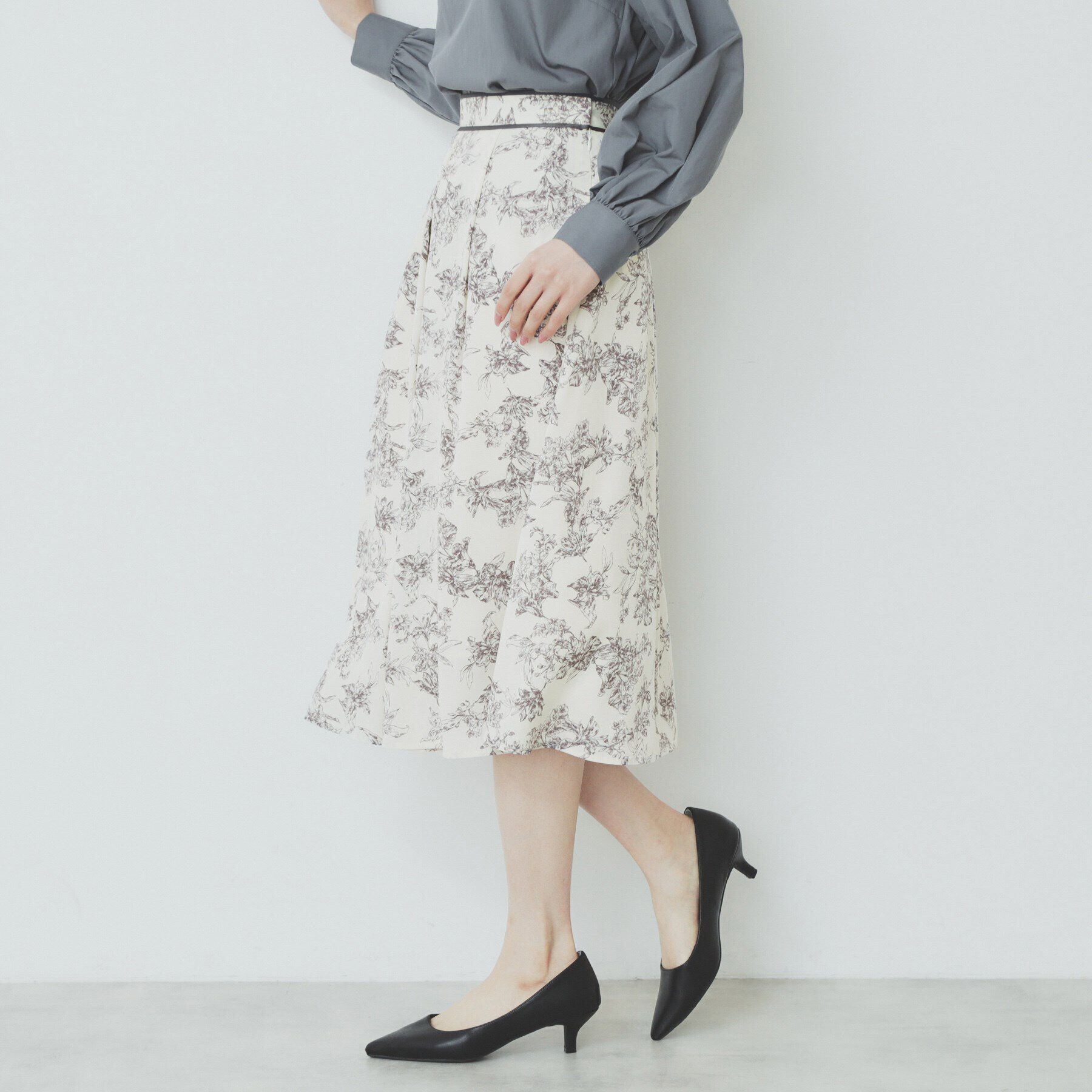 index「フラワープリントフレアスカート【洗濯機洗い可/イージーアイロン】」|スカート|