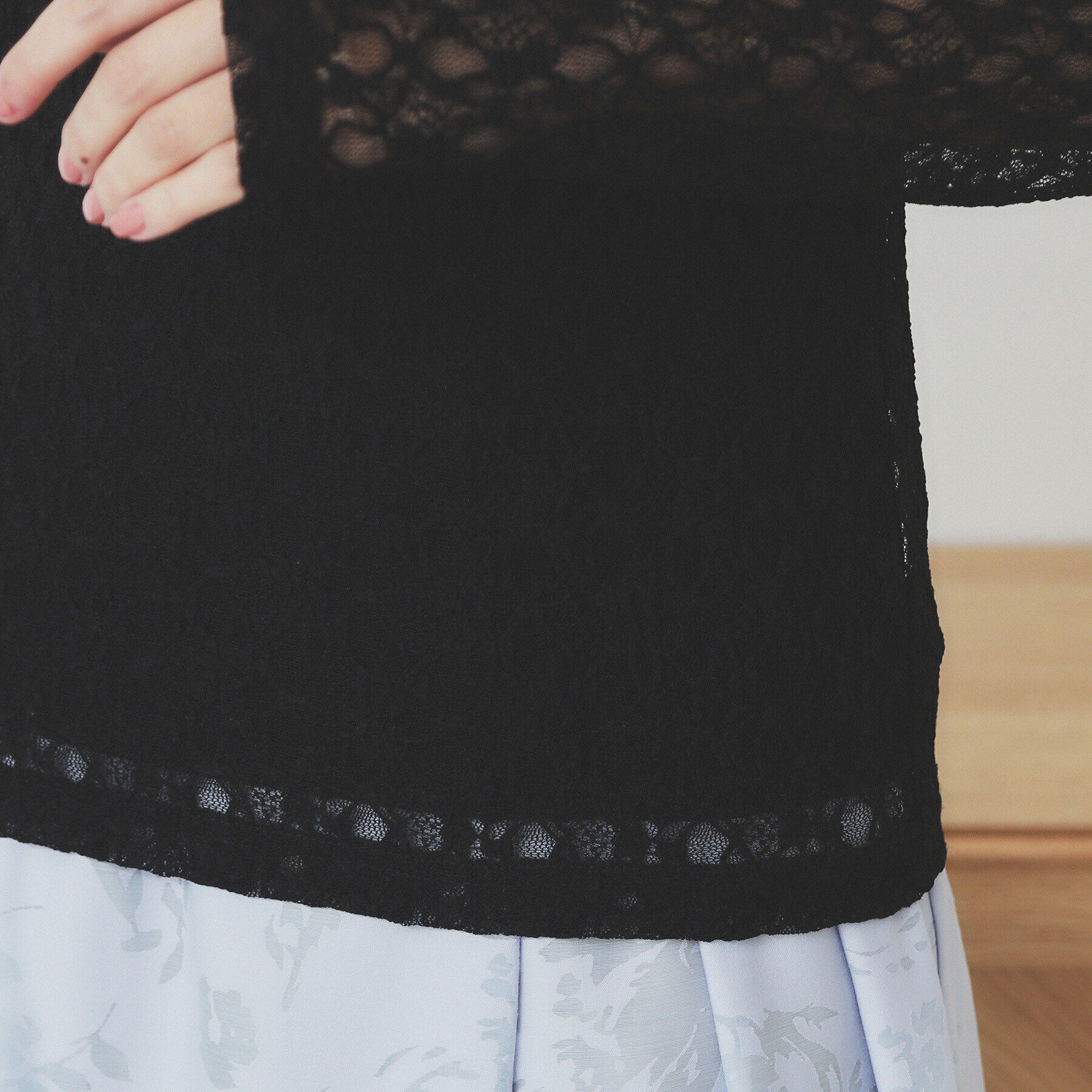 index「シアーフラワーストレッチトップス【洗濯機洗い可】」|Tシャツ・カットソー|