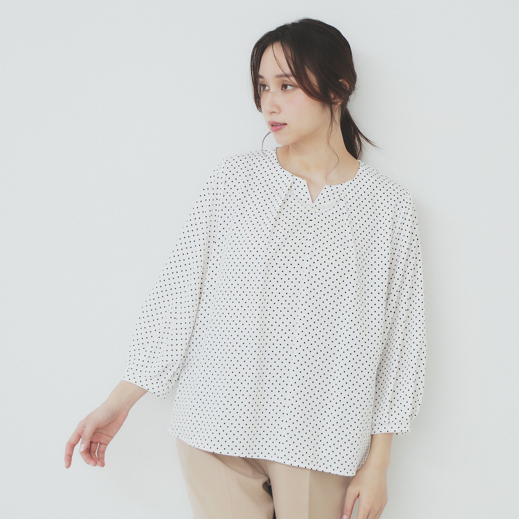 index「2WAYキーネックタックブラウス【洗濯機洗い可/防シワ】」|シャツ・ブラウス|