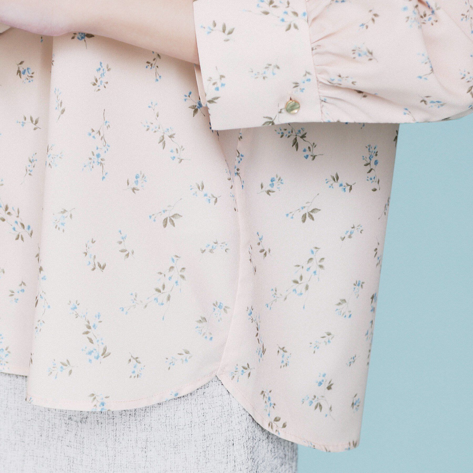 index「フラワーフリルボウタイブラウス【洗濯機洗い可】」|シャツ・ブラウス|