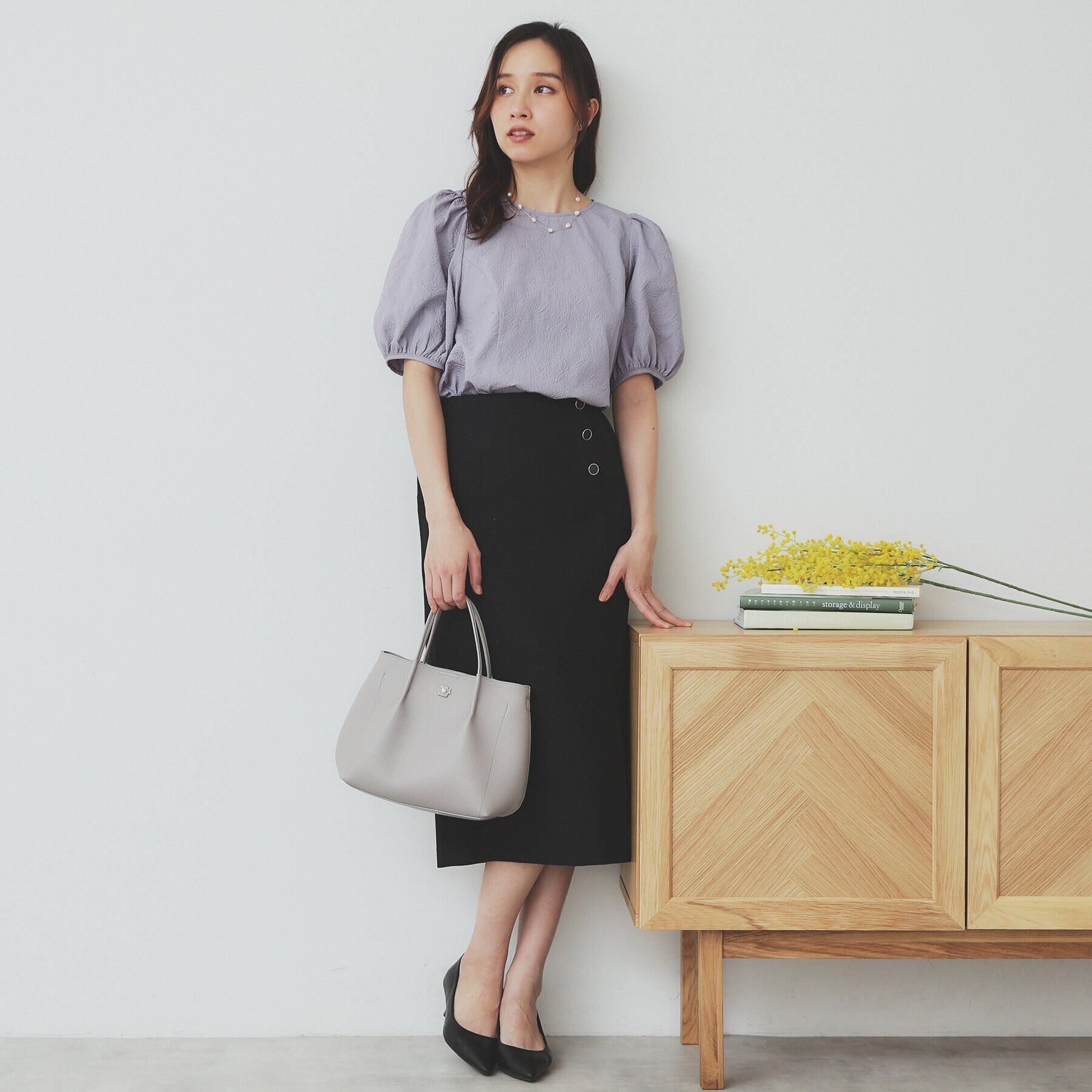 index「フラワージャカードパフフレアブラウス【洗濯機洗い可/防シワ】」|シャツ・ブラウス|