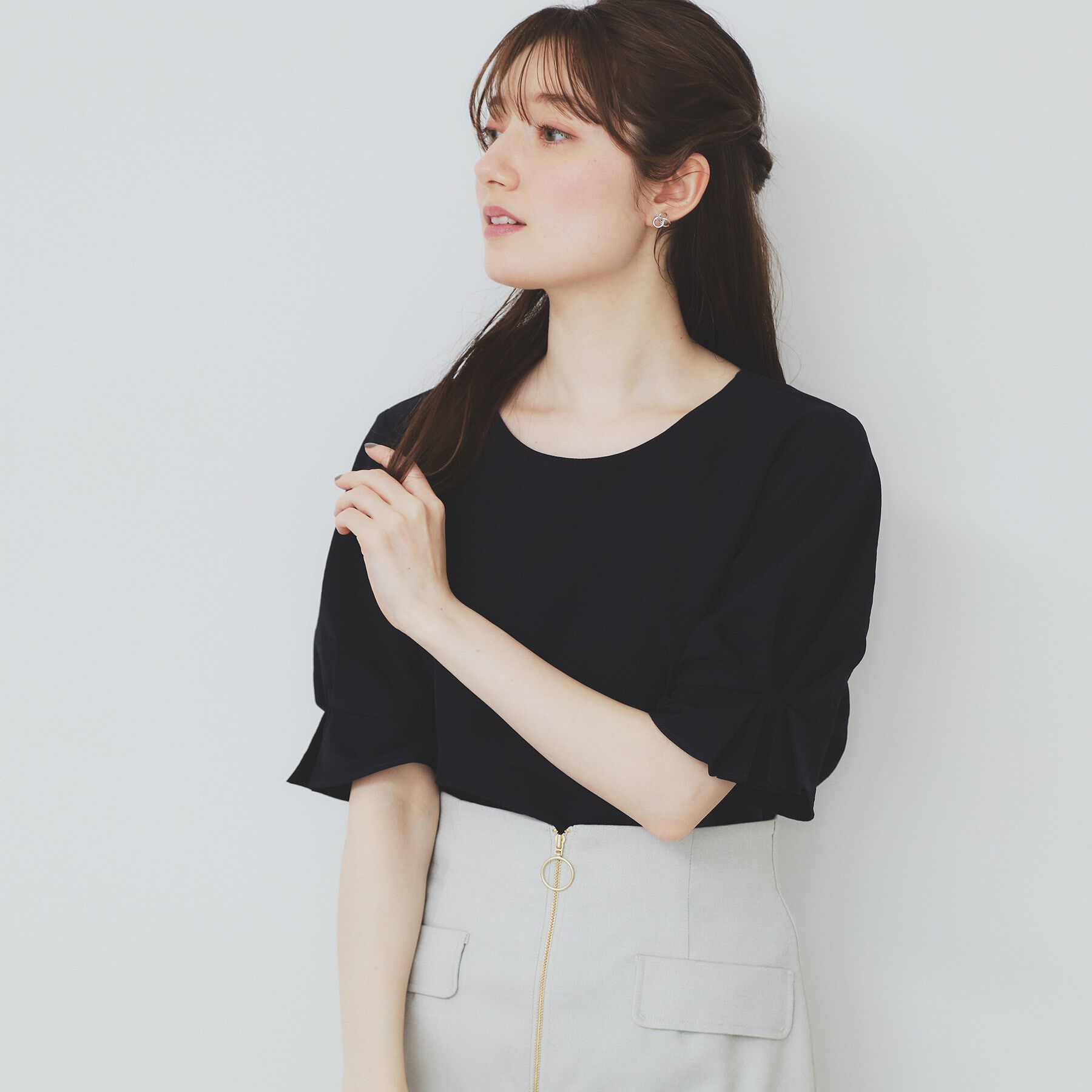 index「《8色展開/XS-LLサイズ》タックパフスリーブブラウス【洗濯機洗い可/吸水速乾/防シワ/抗ピル】」|シャツ・ブラウス|ネイビー(094)