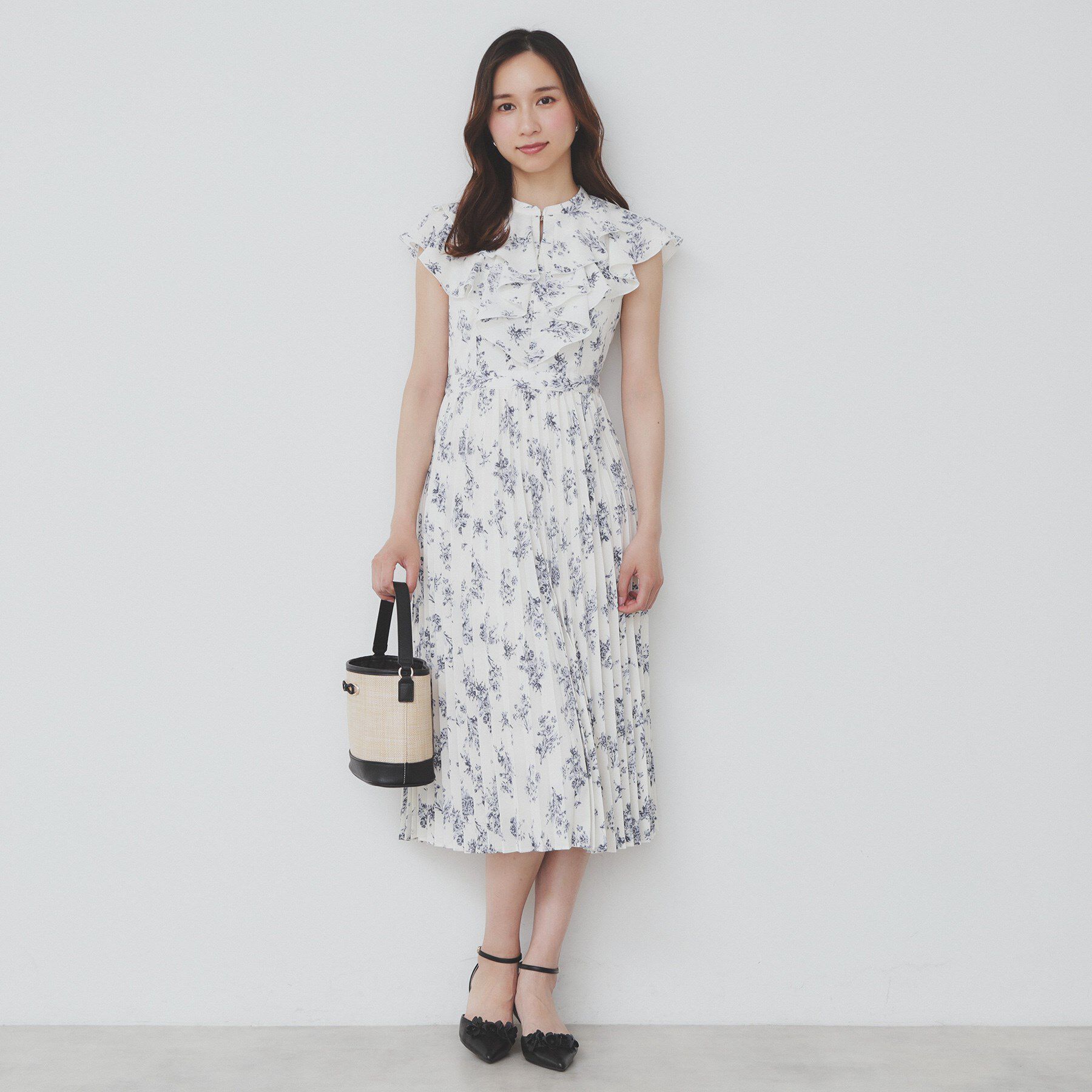 index「《美人百花掲載》フリルプリーツ花柄ワンピース【洗濯機洗い可/イージーアイロン/防シワ】」|ワンピース|