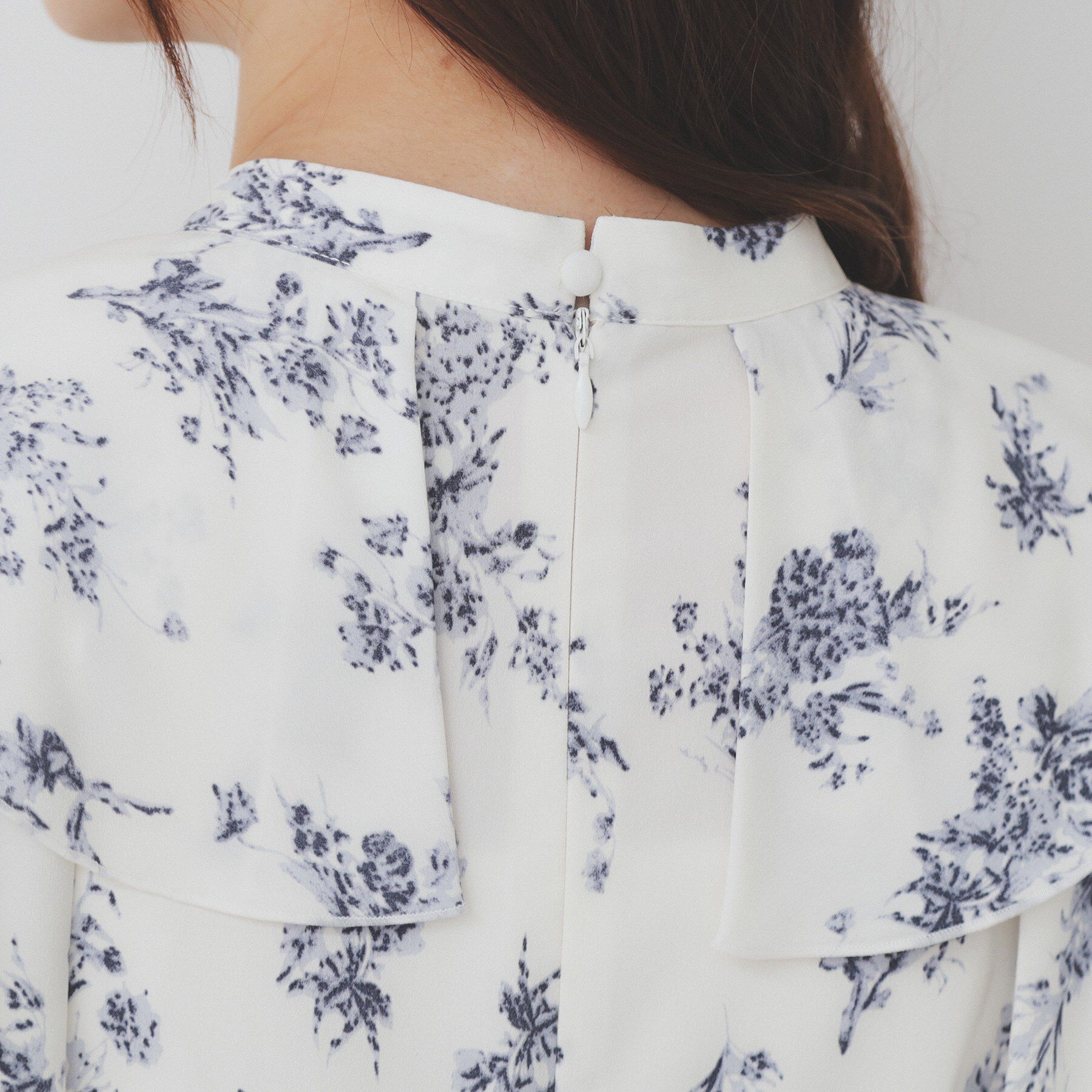 index「《美人百花掲載》フリルプリーツ花柄ワンピース【洗濯機洗い可/イージーアイロン/防シワ】」|ワンピース|