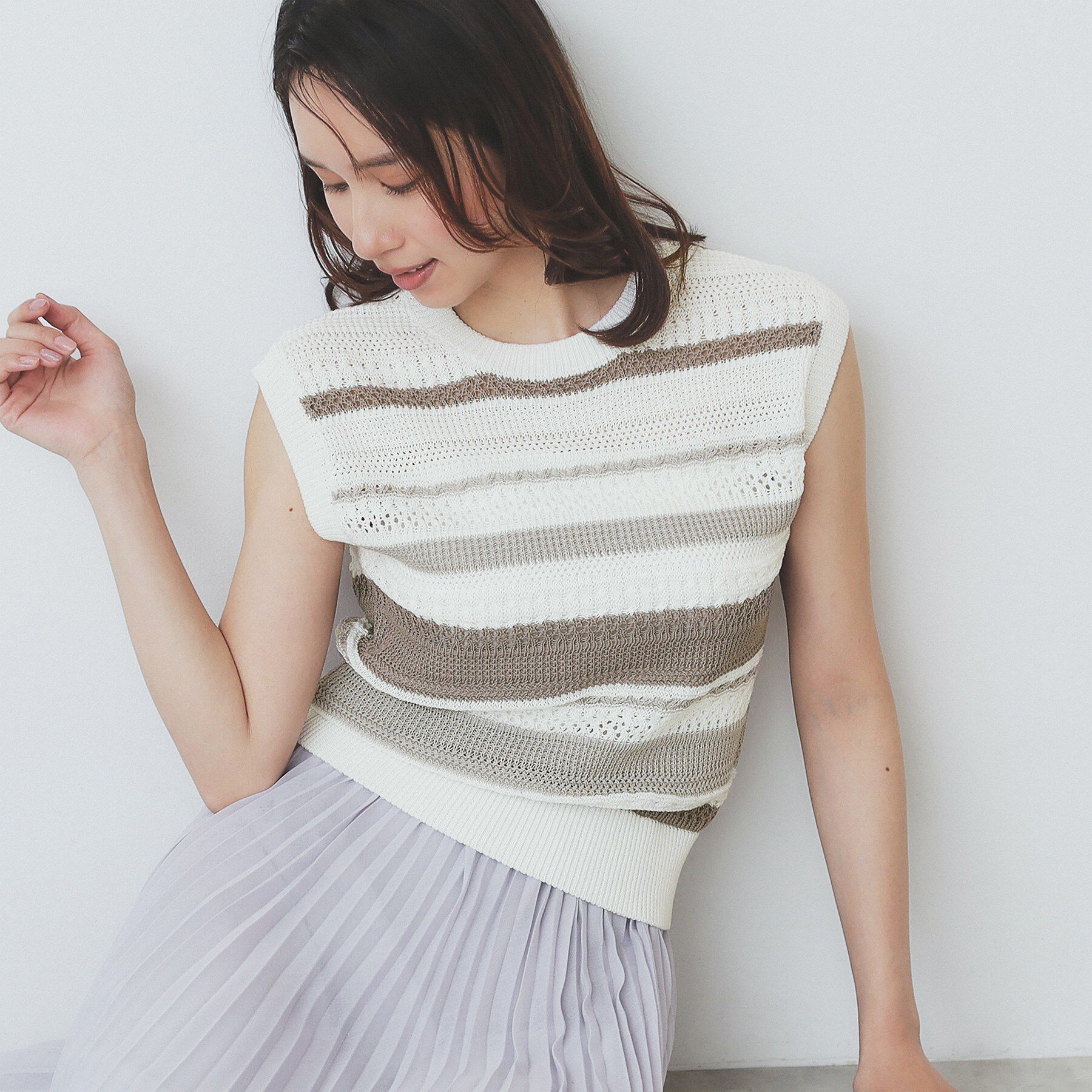 index「透かし編みノースリーブニット/セットアップ対応【洗濯機洗い可】」|ニット・セーター|オフホワイト(303