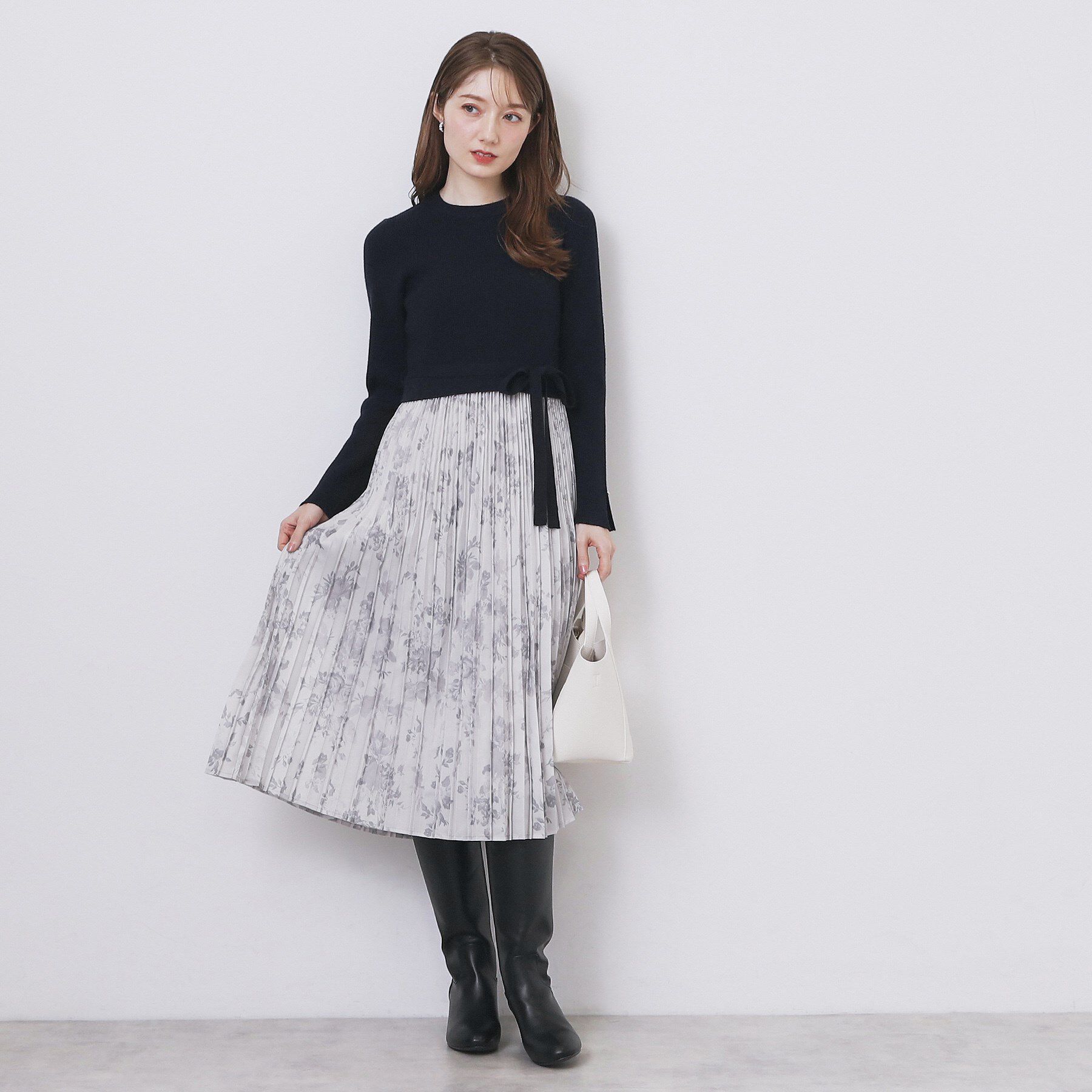 index「フラワープリーツドッキングニットワンピース【洗濯機OK】」|ワンピース|