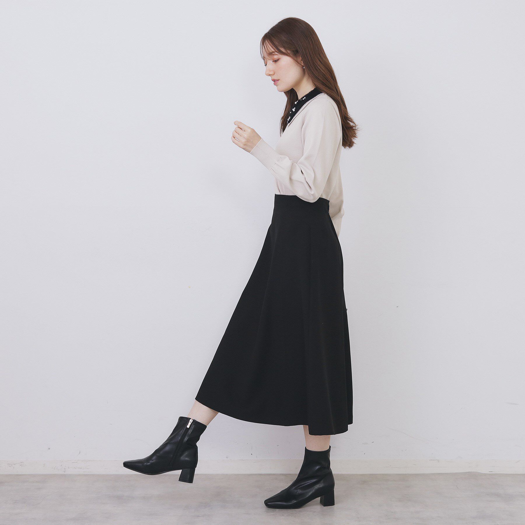 index「ダブルビジューフェザー衿付きニット【洗濯機OK】」|ニット・セーター|