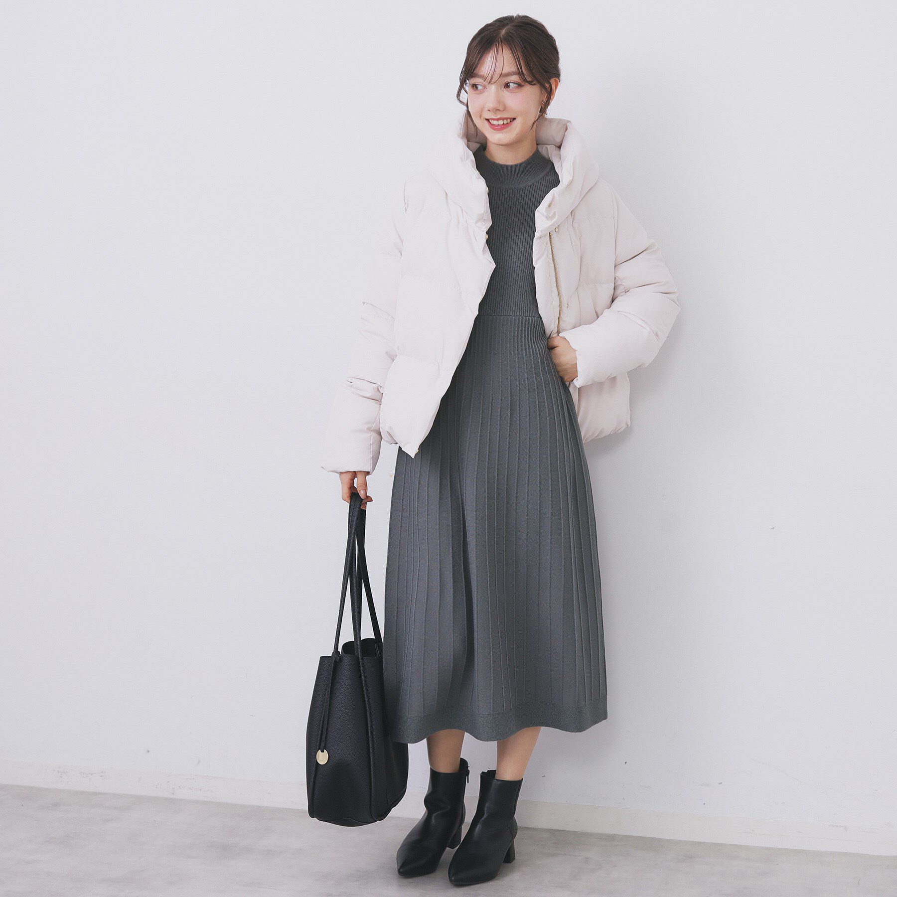 index「ラメフェザープルオーバーセット ニットワンピース【洗濯機OK】《XS～LL》」|スーツ|